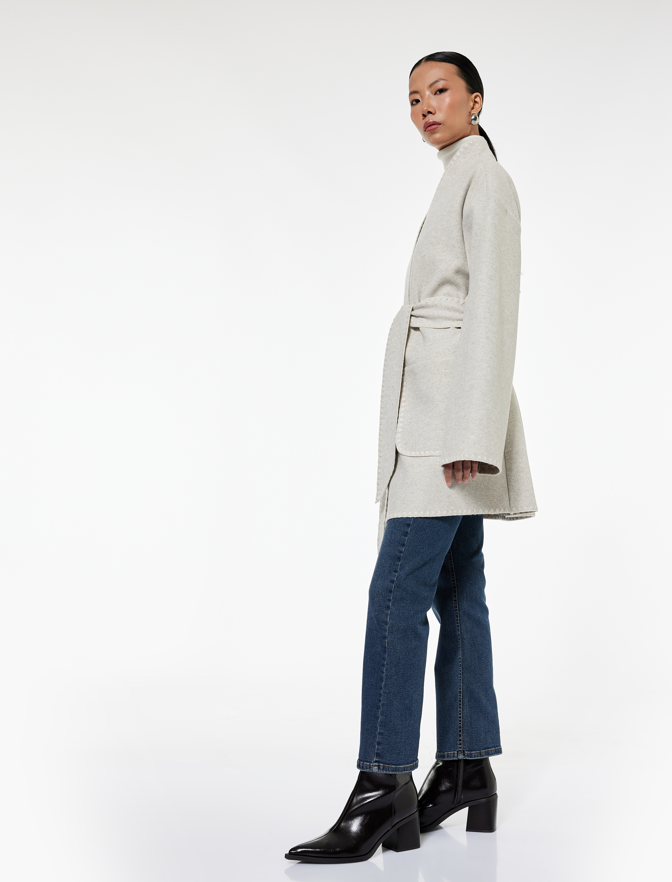   Cepli Kemerli Geniş Uzun Kimono Kollu Şal Yaka Kaşe Kaban