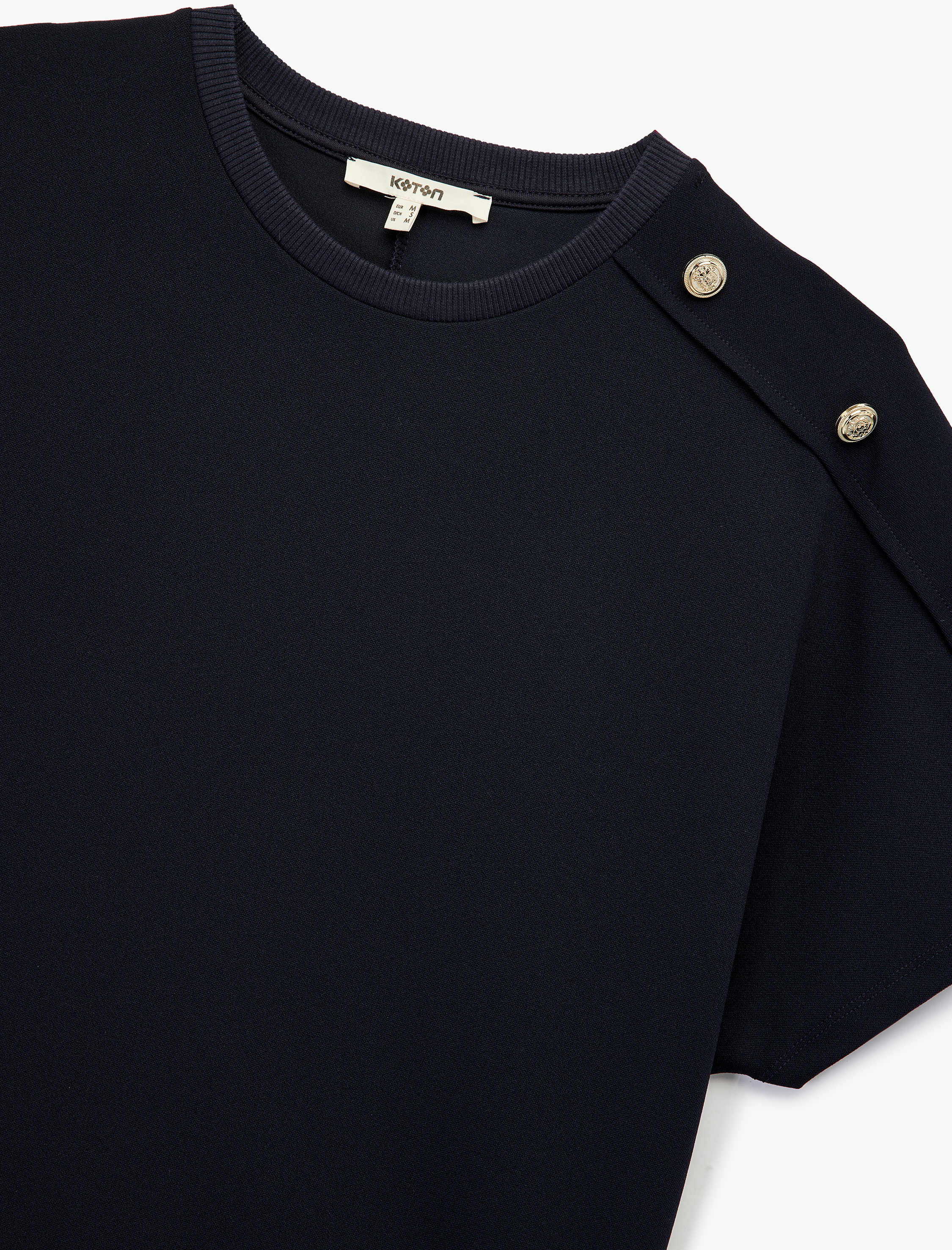   Regular Fit Kısa Kollu Bisiklet Yaka Düğmeli Tişört