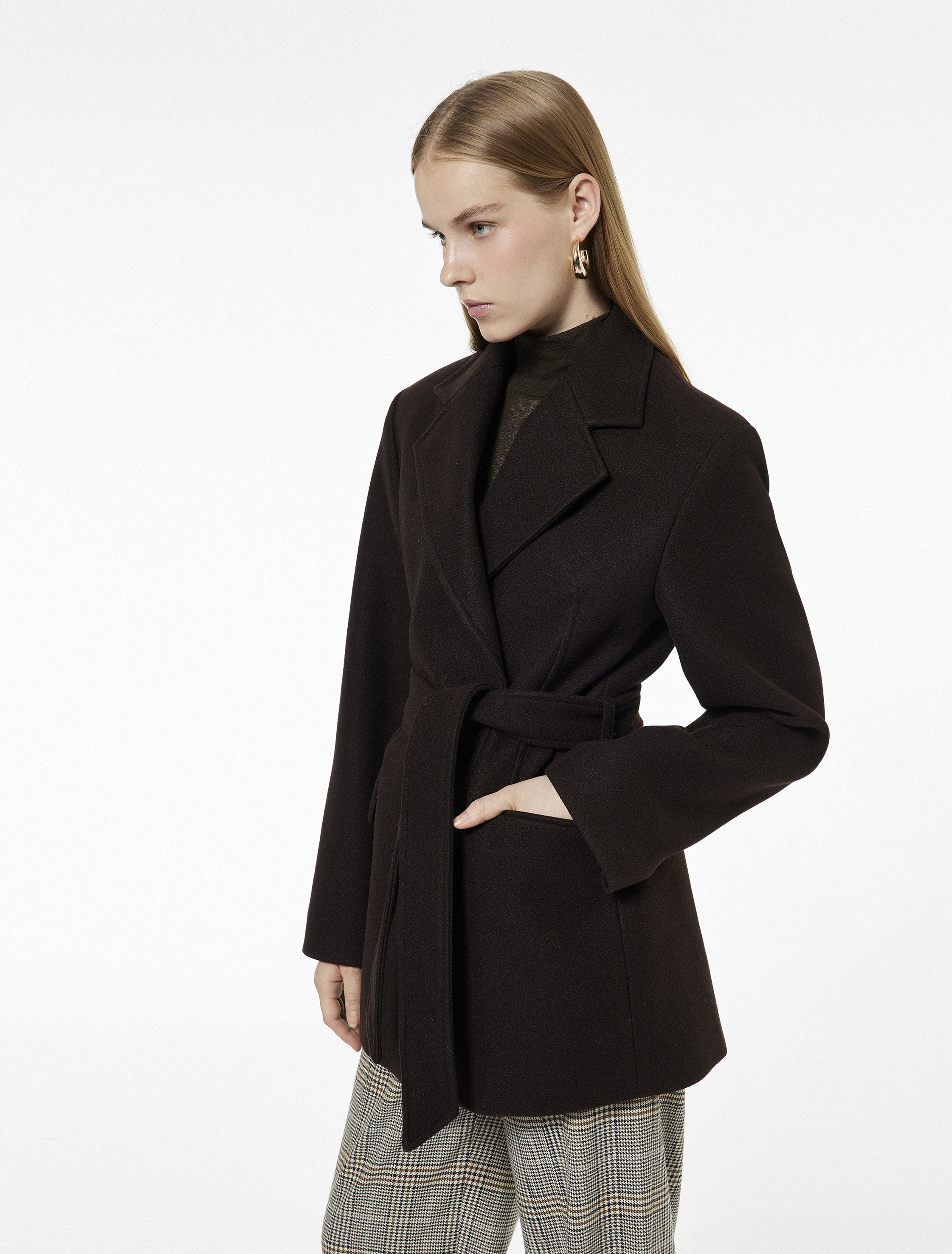   Kısa Kaban Kaşe Kemerli Cepli Kruvaze Uzun Kollu