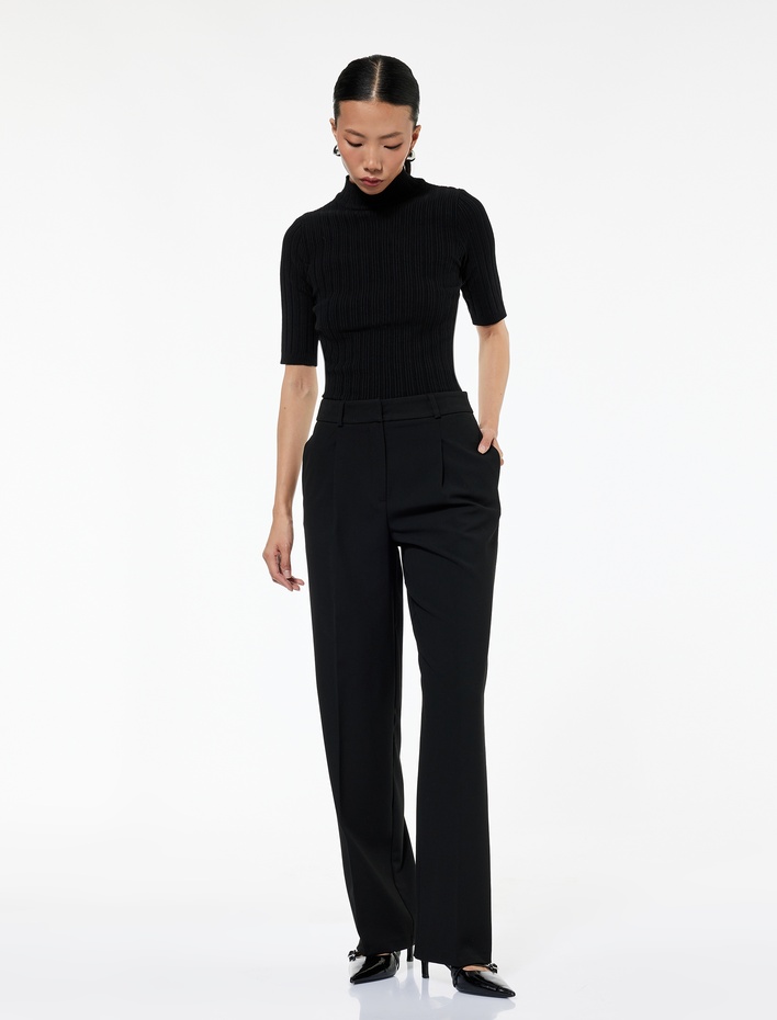  Pile Detaylı Cepli Düz Paça Kumaş Pantolon