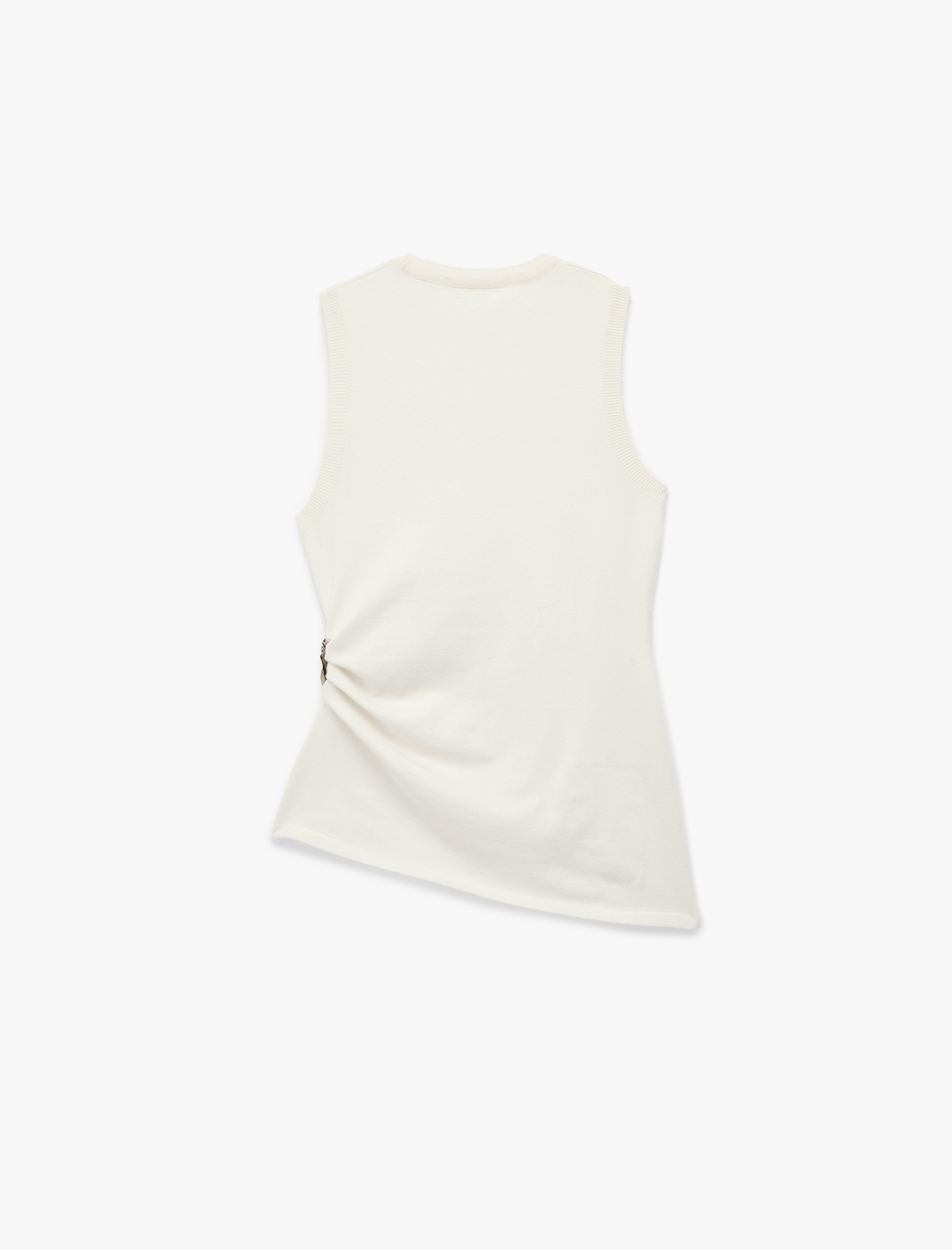   Aksesuar Detaylı Bisiklet Yaka Kolsuz Triko Bluz