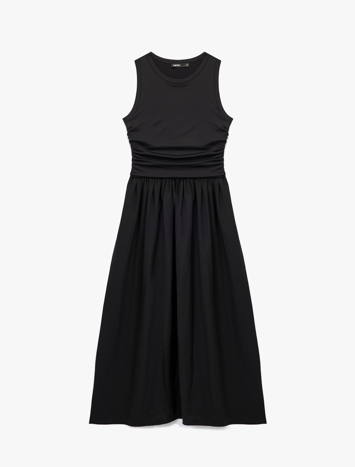  Slim Fit Bisiklet Yaka Kolsuz Midi Kloş Elbise