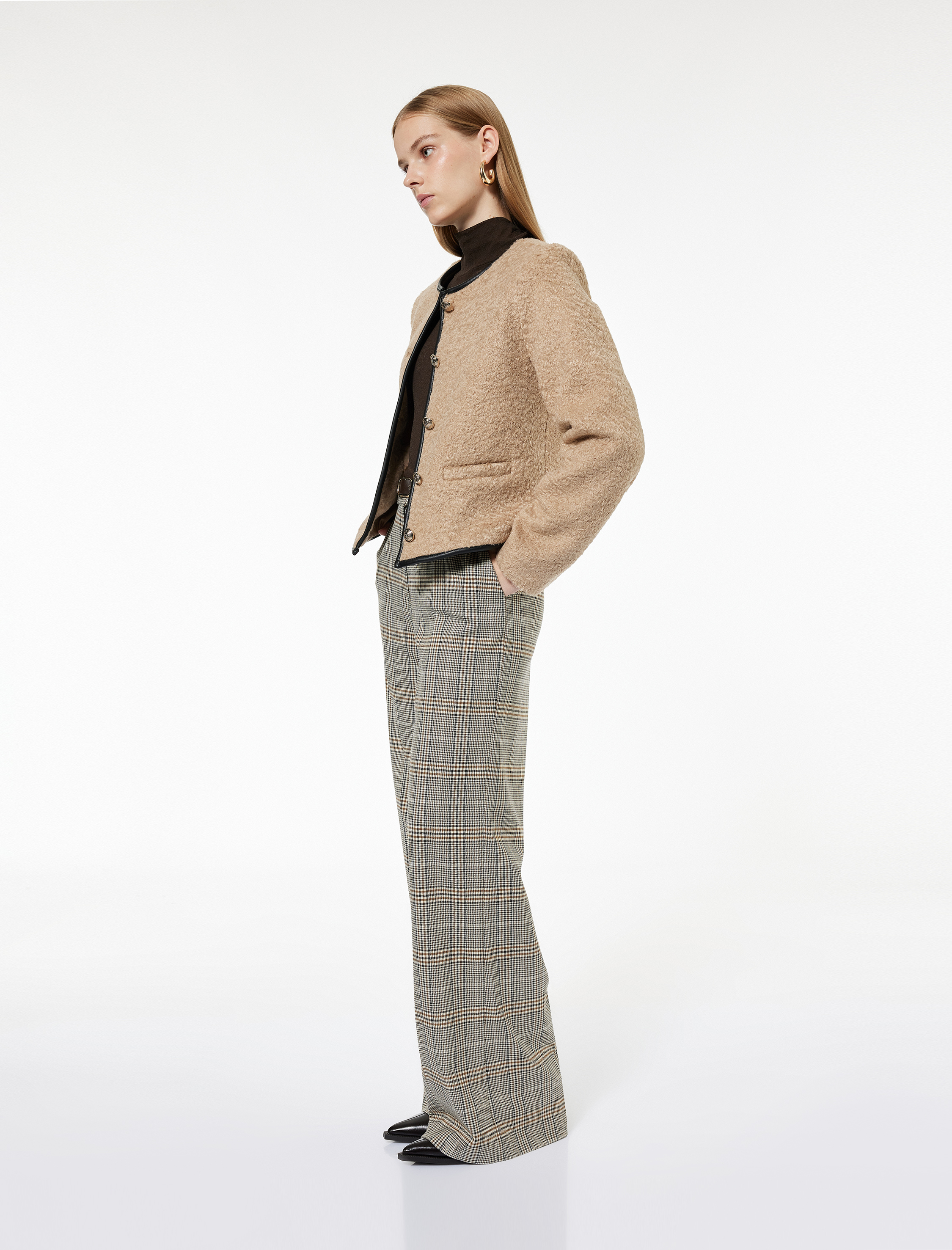   Yüksek Bel Viskon Karışımlı Kemer Detaylı Cepli Geniş Paça Ekoseli Pantolon