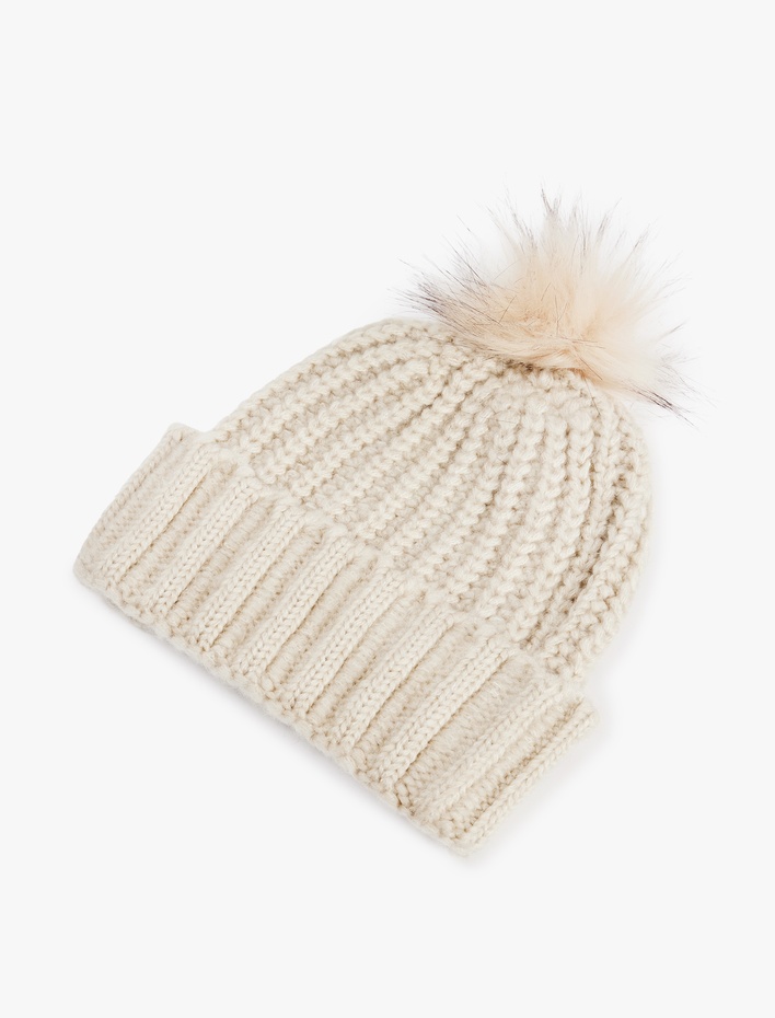 Kadın Katlı Pon Pon Detaylı Örgü Bere