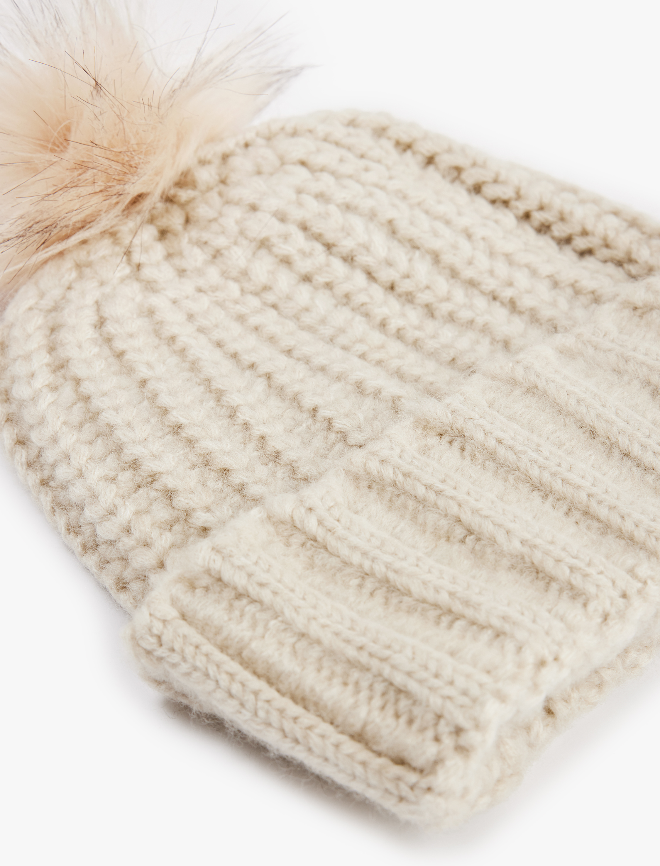  Kadın Katlı Pon Pon Detaylı Örgü Bere