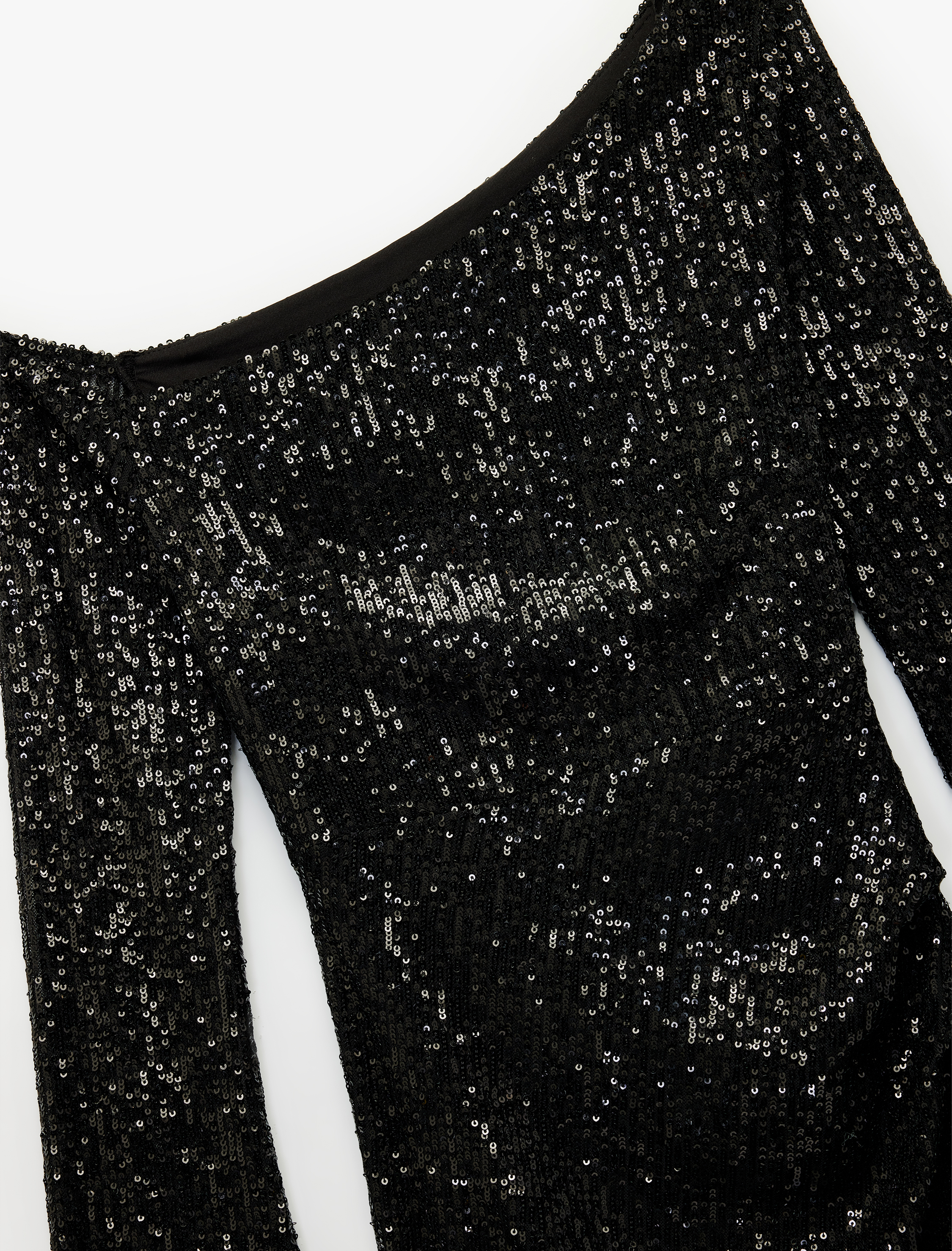   Koton X Sibil Çetinkaya - Kayık Yaka Uzun Kollu Asimetrik Pullu Payetli Mini Abiye Elbise