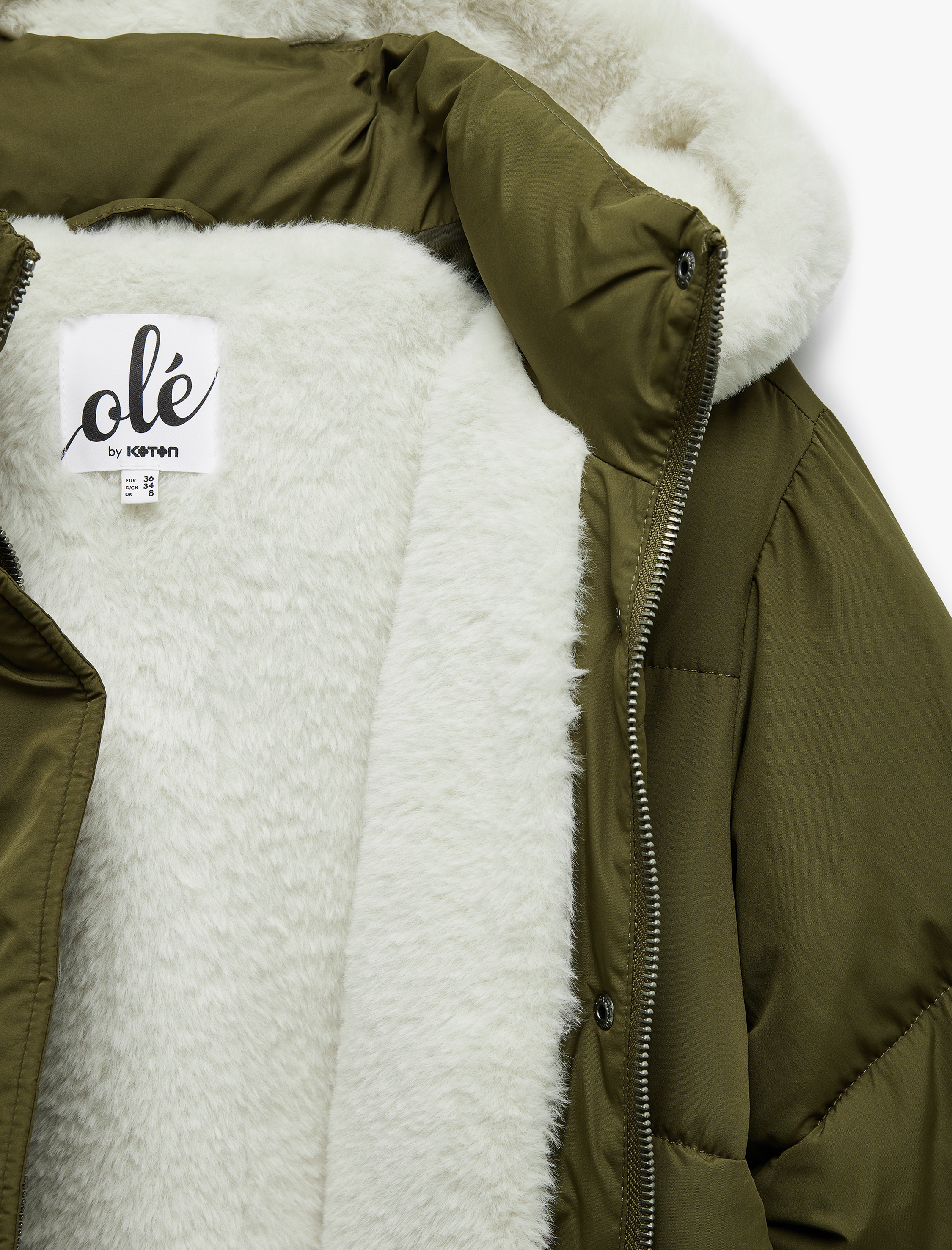   Kapüşonlu Fermuarlı İçi Peluş Çıtçıt Düğmeli Cepli Şişme Mont