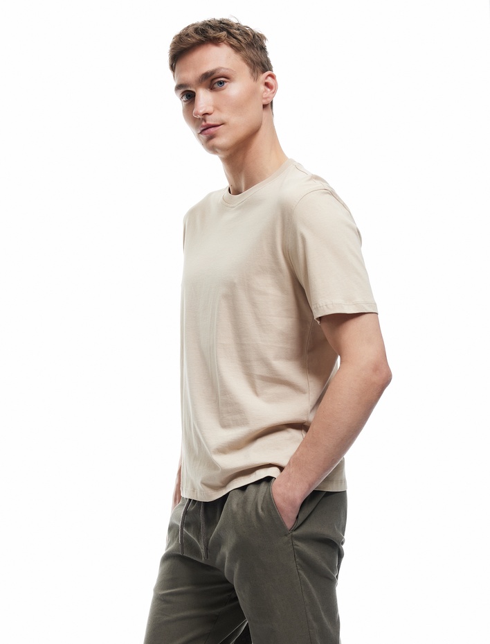  Pamuklu Kısa Kollu Bisiklet Yaka Slim Fit Erkek Basic Tişört