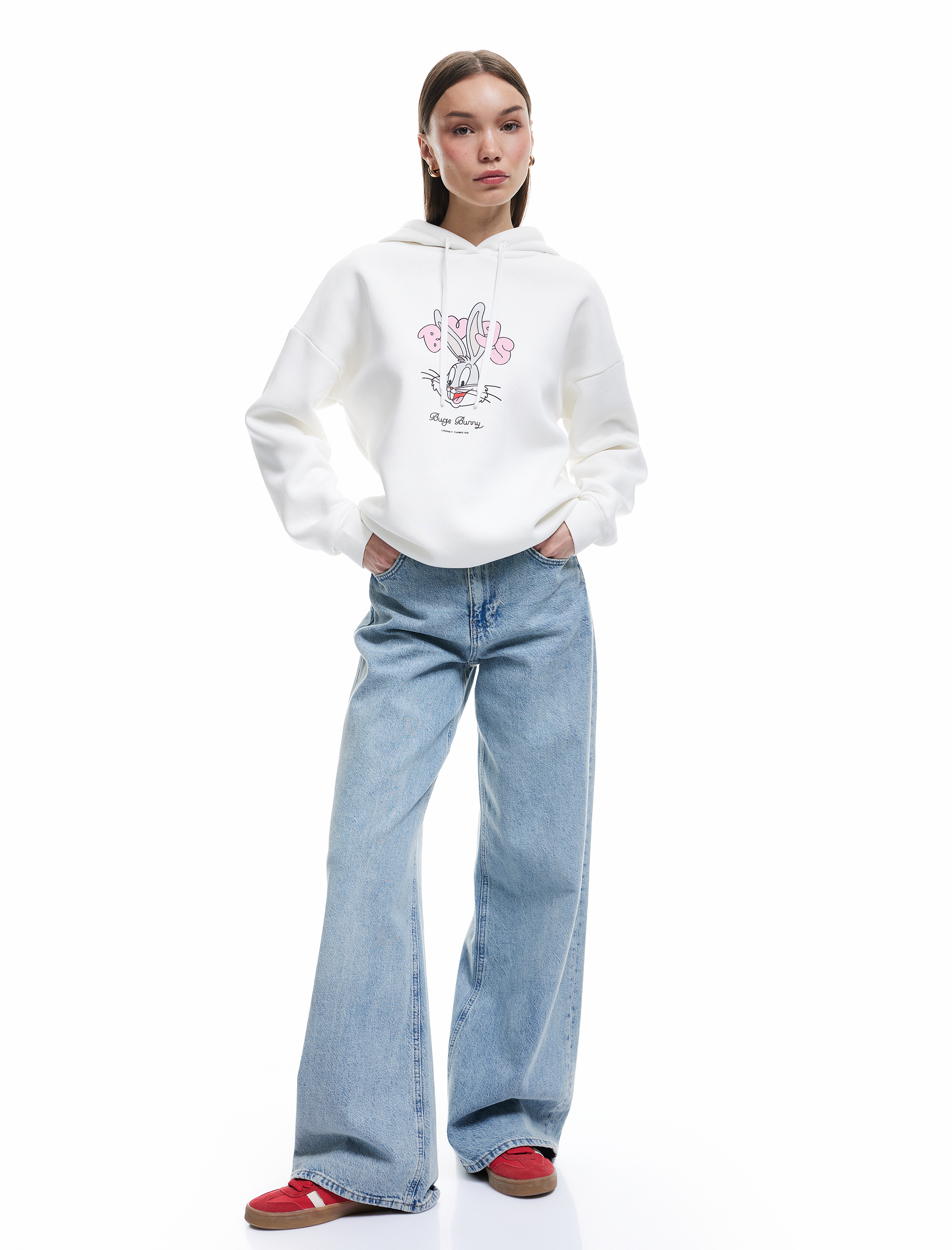   Bugs Bunny Lisanslı Arkası Baskılı Şardonlu Uzun Kollu Kapüşonlu Oversize Sweatshirt