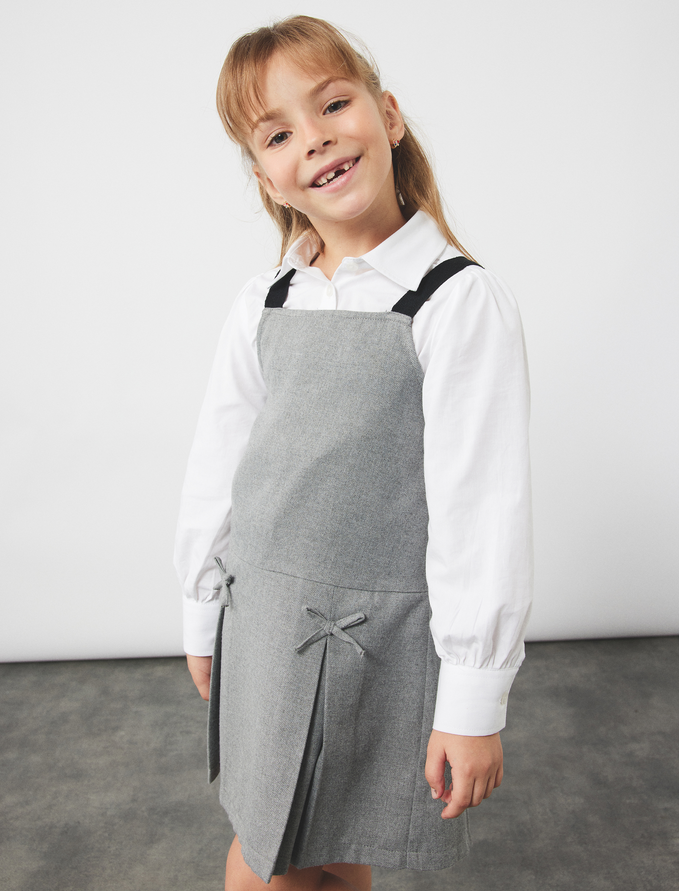  Kız Çocuk Pamuklu Düğmeli Uzun Kollu Basic Okul Gömleği