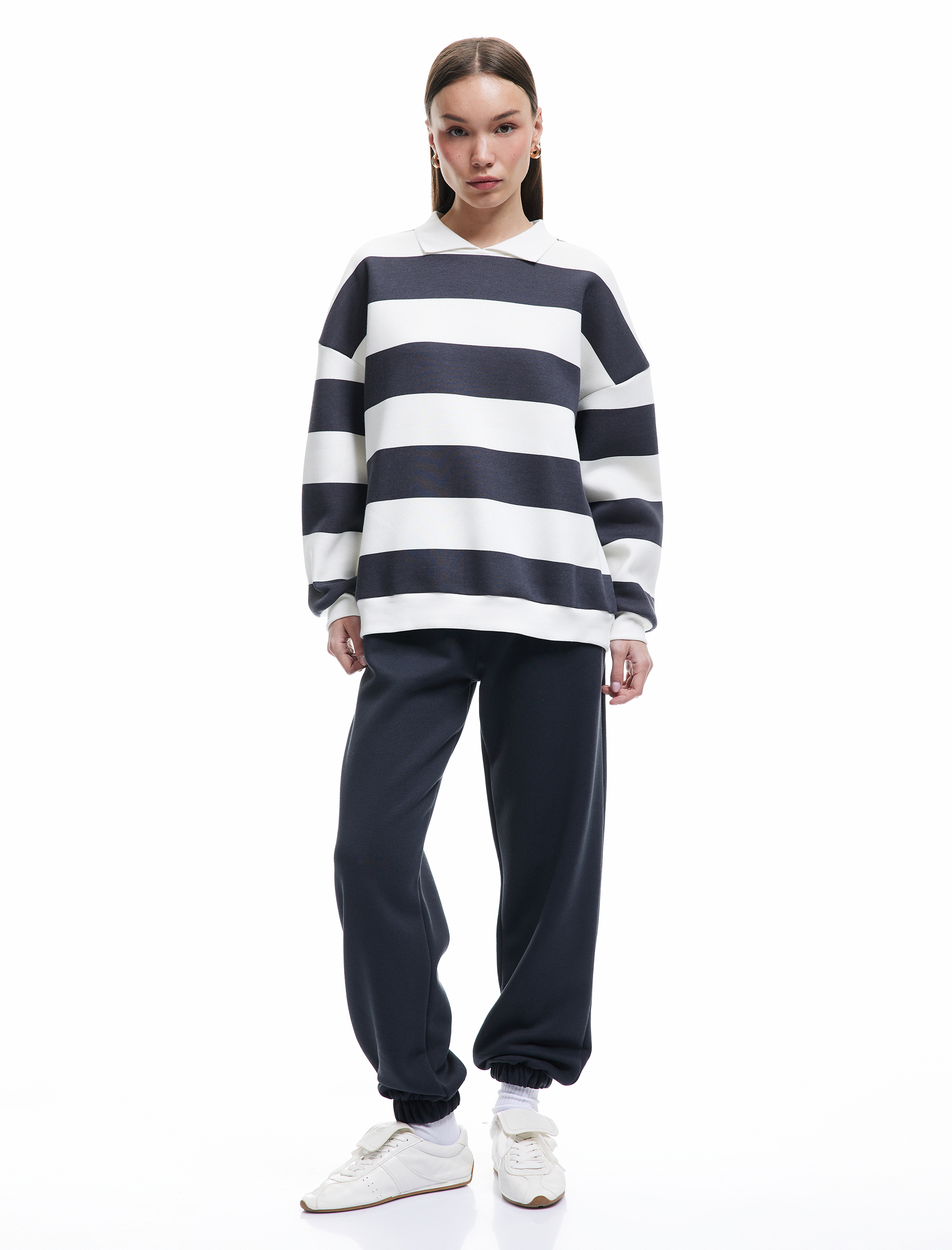   Pamuklu Şardonlu Cepli Beli Bağcıklı Oversize Jogger Eşofman Altı