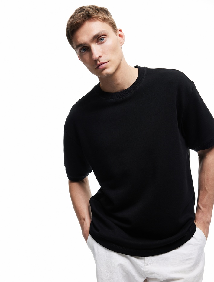  Kısa Kollu Bisiklet Yaka Tok Kumaş Şardonlu Basic Oversize Tişört