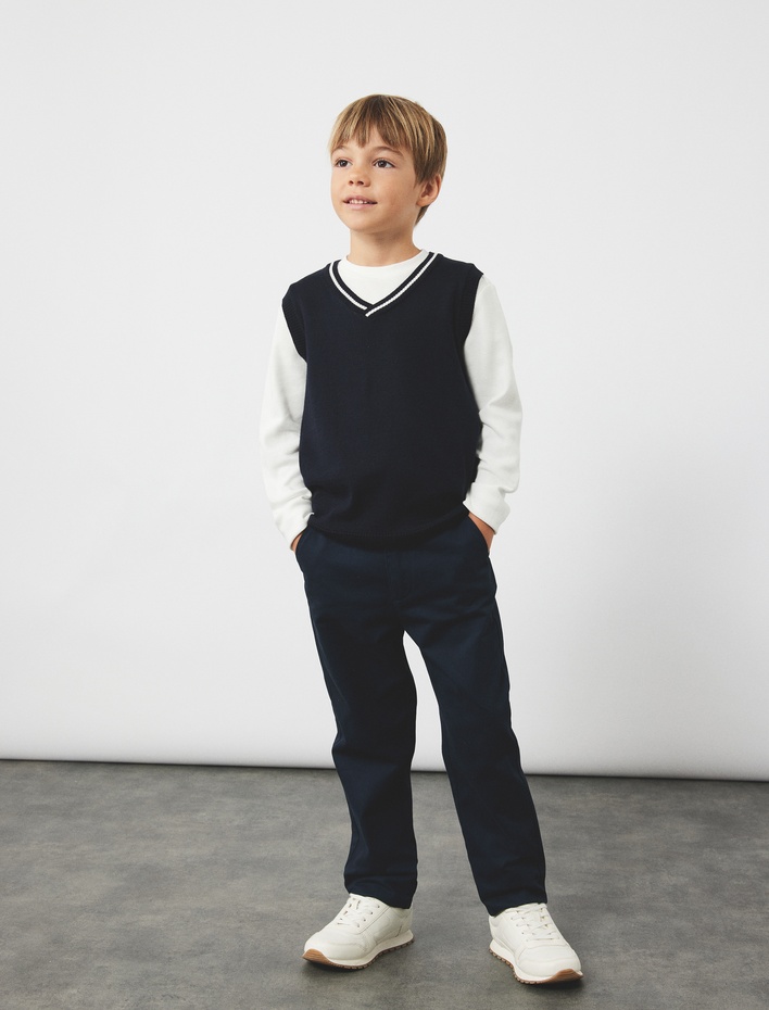 Erkek Çocuk Pamuklu Düğmeli Cep Detaylı Basic Pantolon