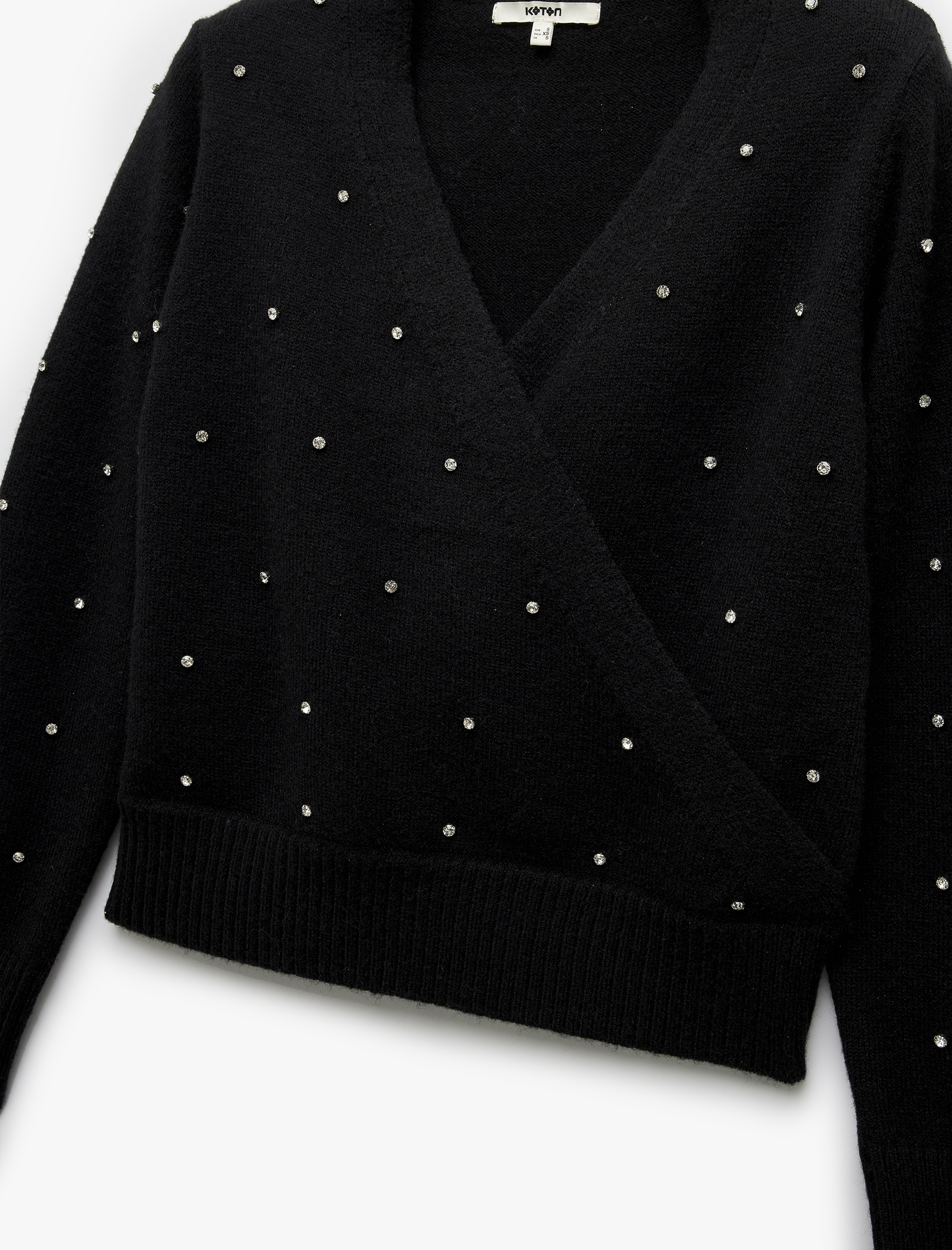   Uzun Kollu Kruvaze V Yaka Taşlı Triko Kazak