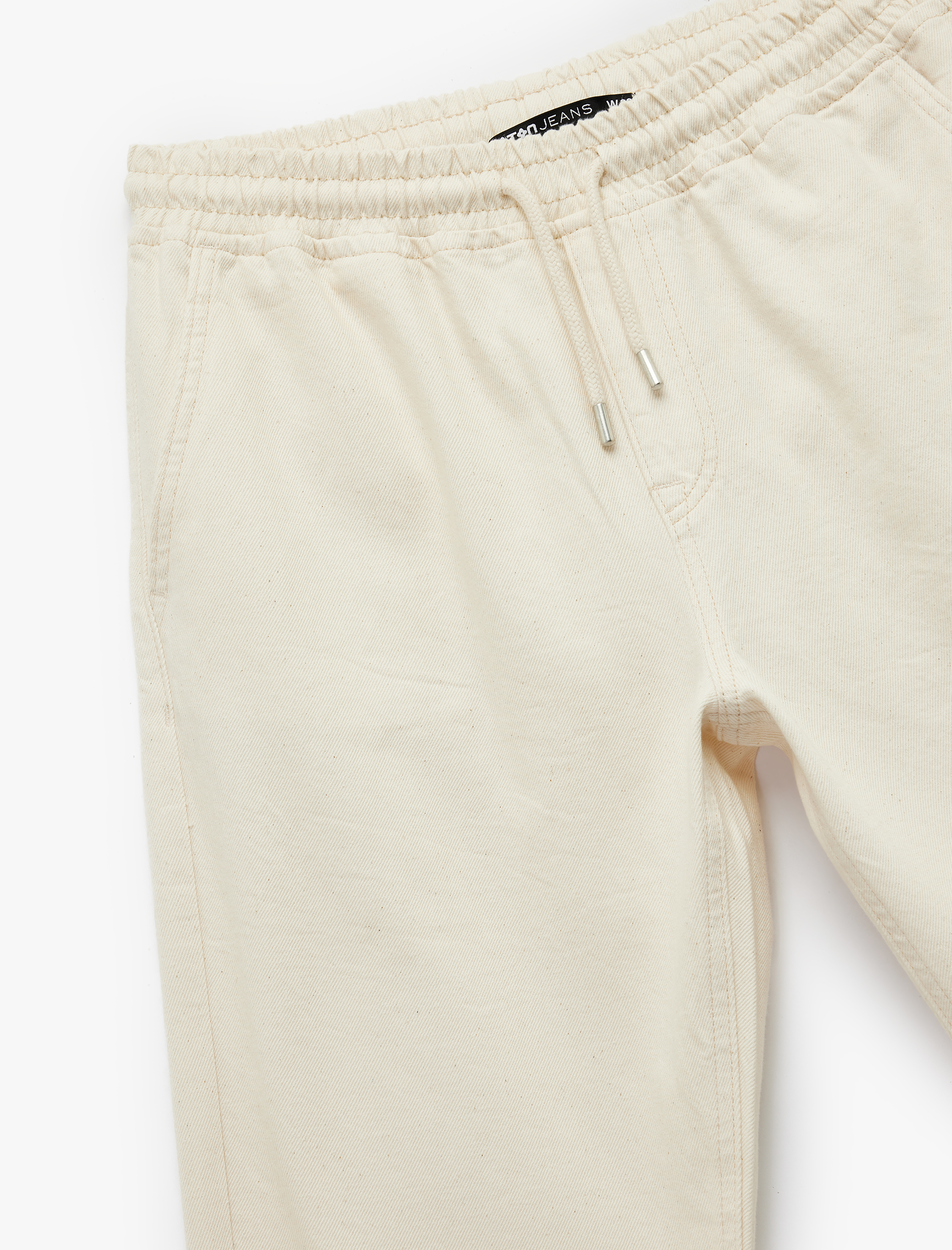   Pamuklu Oversize Cep Detaylı Bol Beli Bağcıklı Jean Pantolon