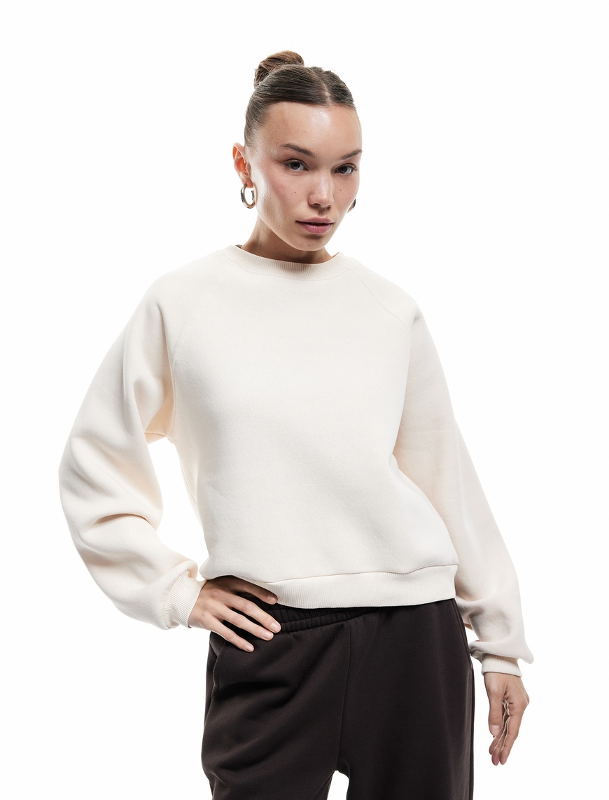   Üç İplik Şardonlu Dikiş Detaylı Bisiklet Yaka Oversize Sweatshirt