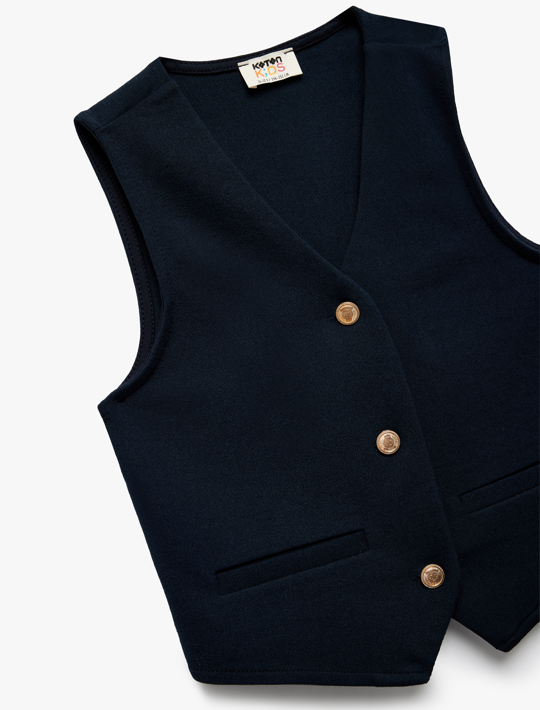  Kız Çocuk V Yaka Kolsuz Düğmeli Viskon Crop Okul Yeleği