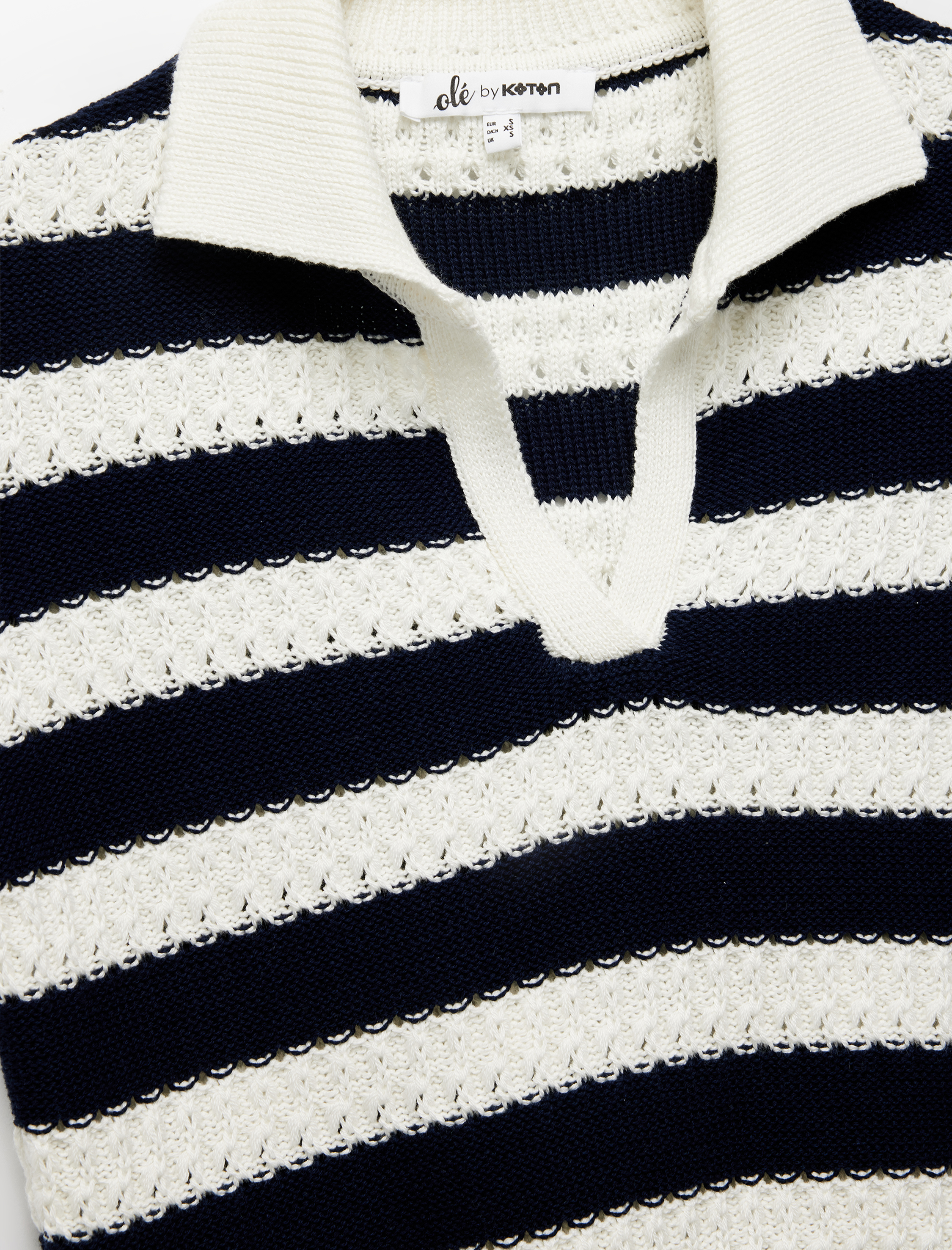   Kısa Kollu Çizgili Triko Polo Yaka Kazak