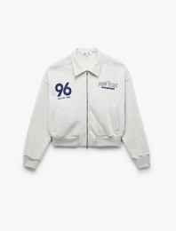 Şardonlu Uzun Kollu Cepli Arkası Baskılı Fermuarlı Sweatshirt