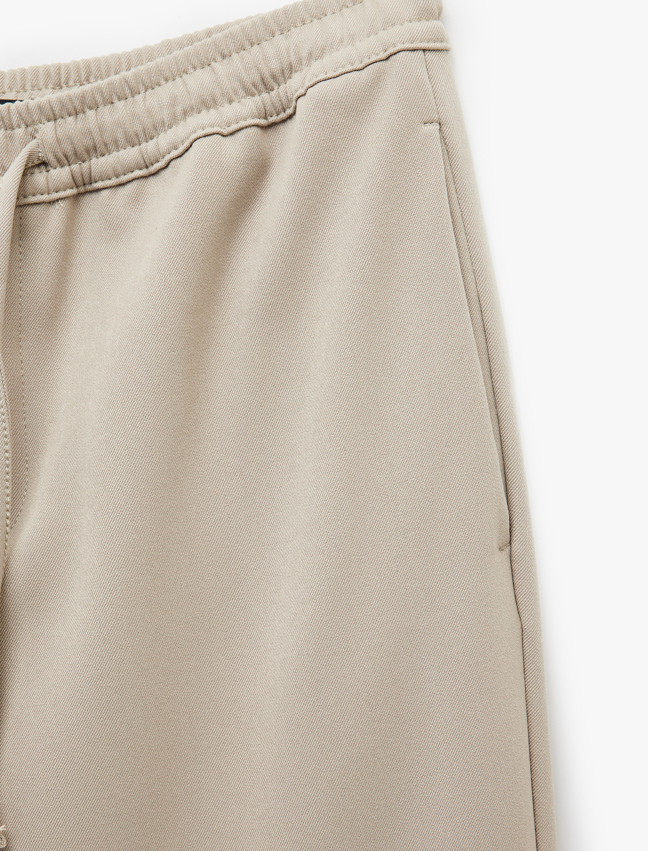   Viskon Karışımlı Cep Detaylı Rahat Kesim Beli Bağcıklı Pantolon