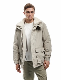 Fermuarlı Kapaklı Cepli Peluş Yaka Mont