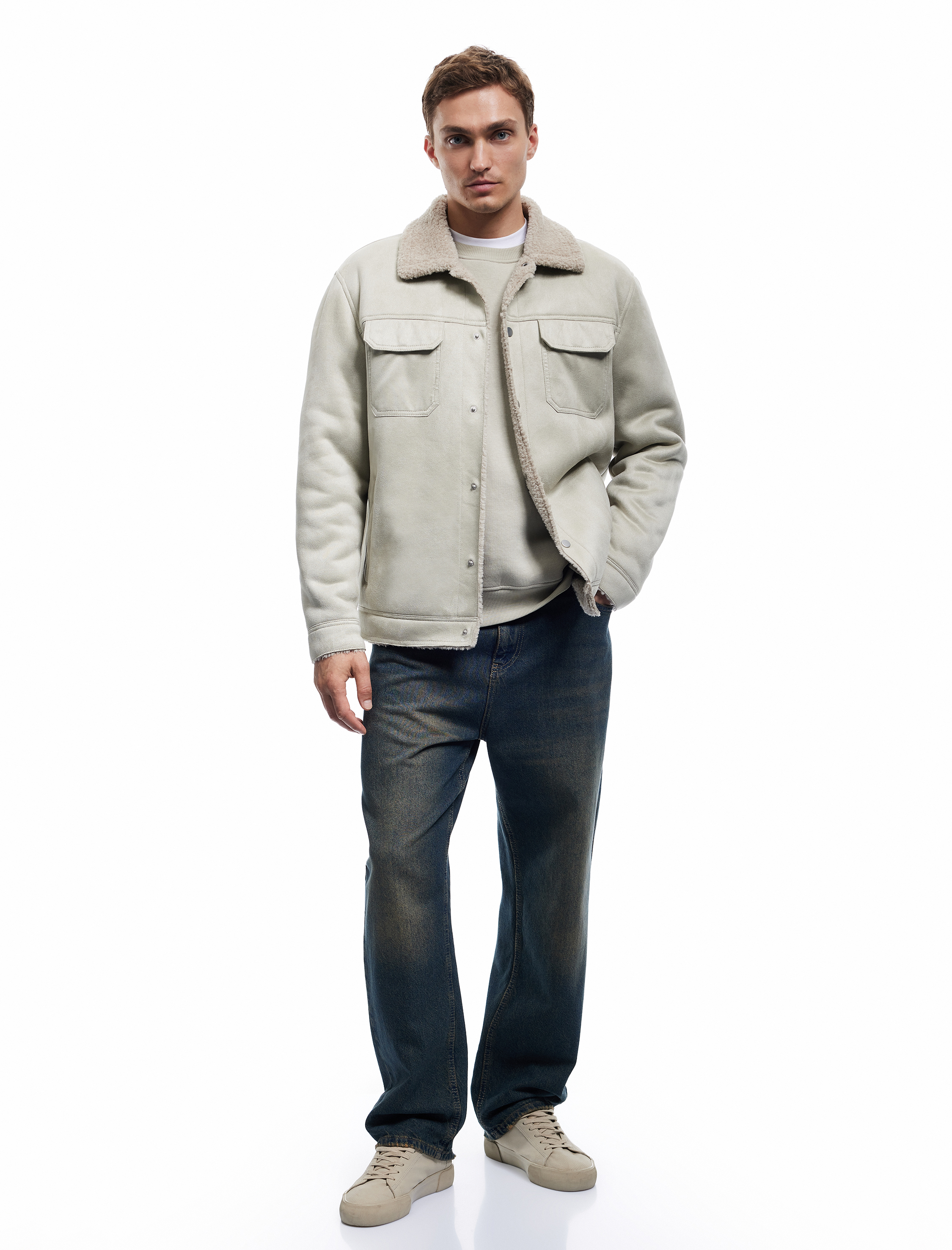   Kapaklı Cepli Çıtçıt Düğme Detaylı Slim Fit İçi Peluş Yaka Suni Süet Ceket