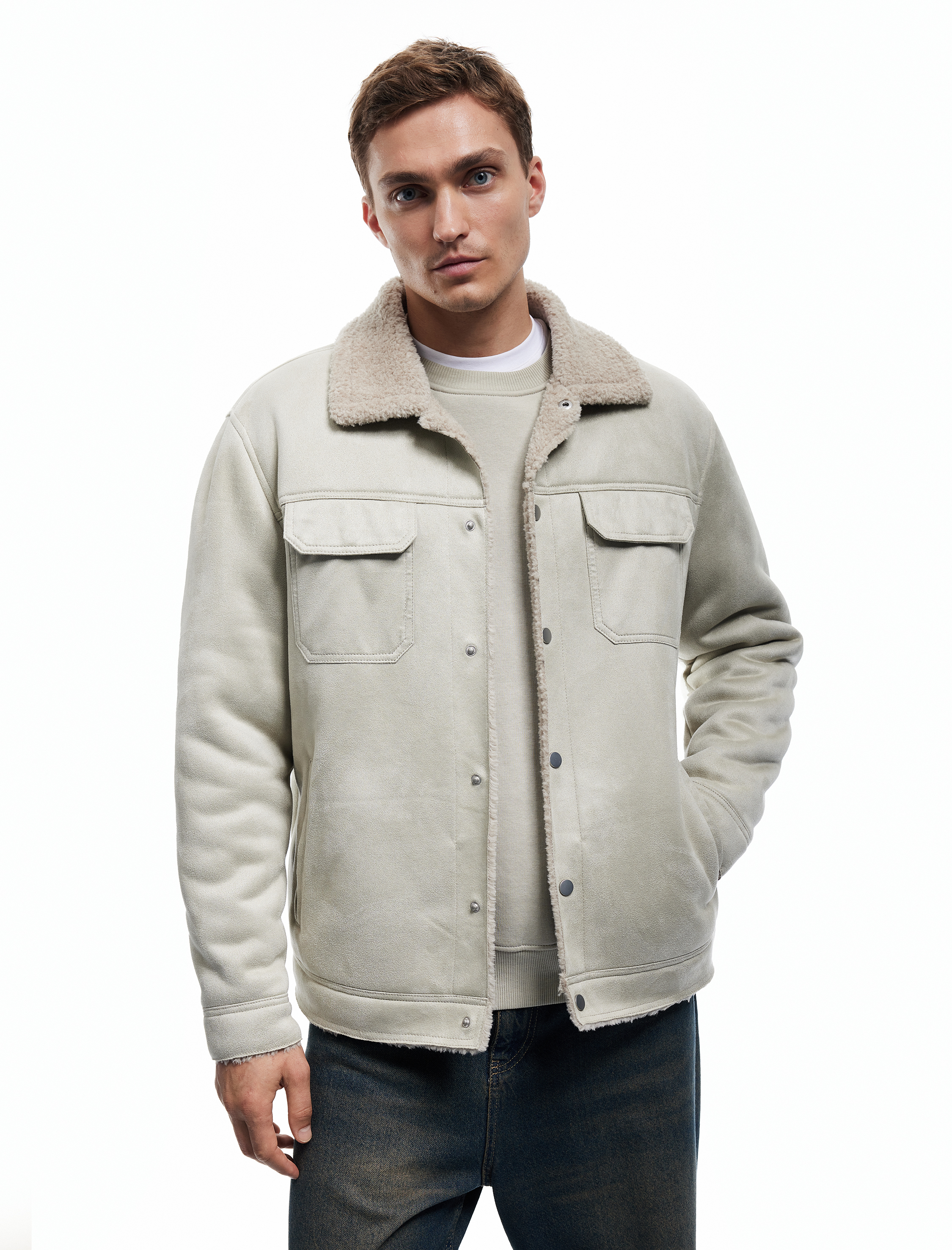   Kapaklı Cepli Çıtçıt Düğme Detaylı Slim Fit İçi Peluş Yaka Suni Süet Ceket