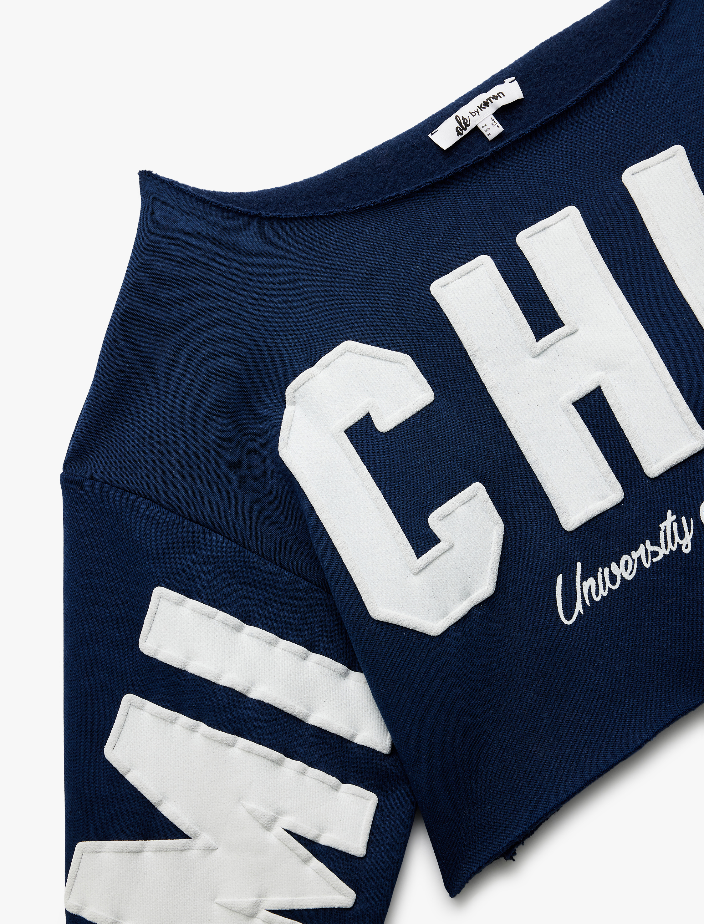   Üç İplik Şardonlu Uzun Kollu Kayık Yaka Baskılı Crop Sweatshirt