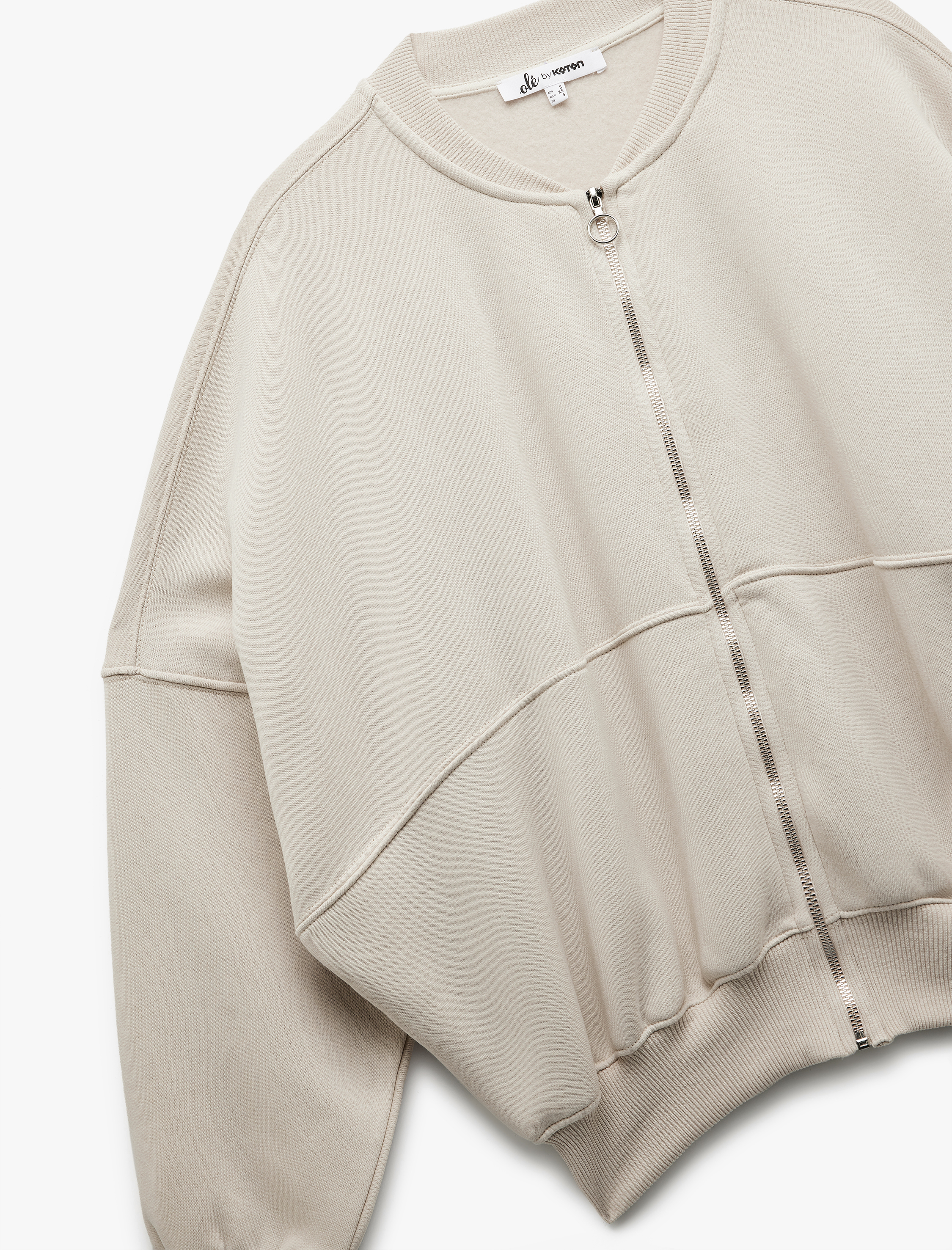   Üç İplik Şardonlu Uzun Kollu Fermuarlı Bomber Yaka Sweatshirt