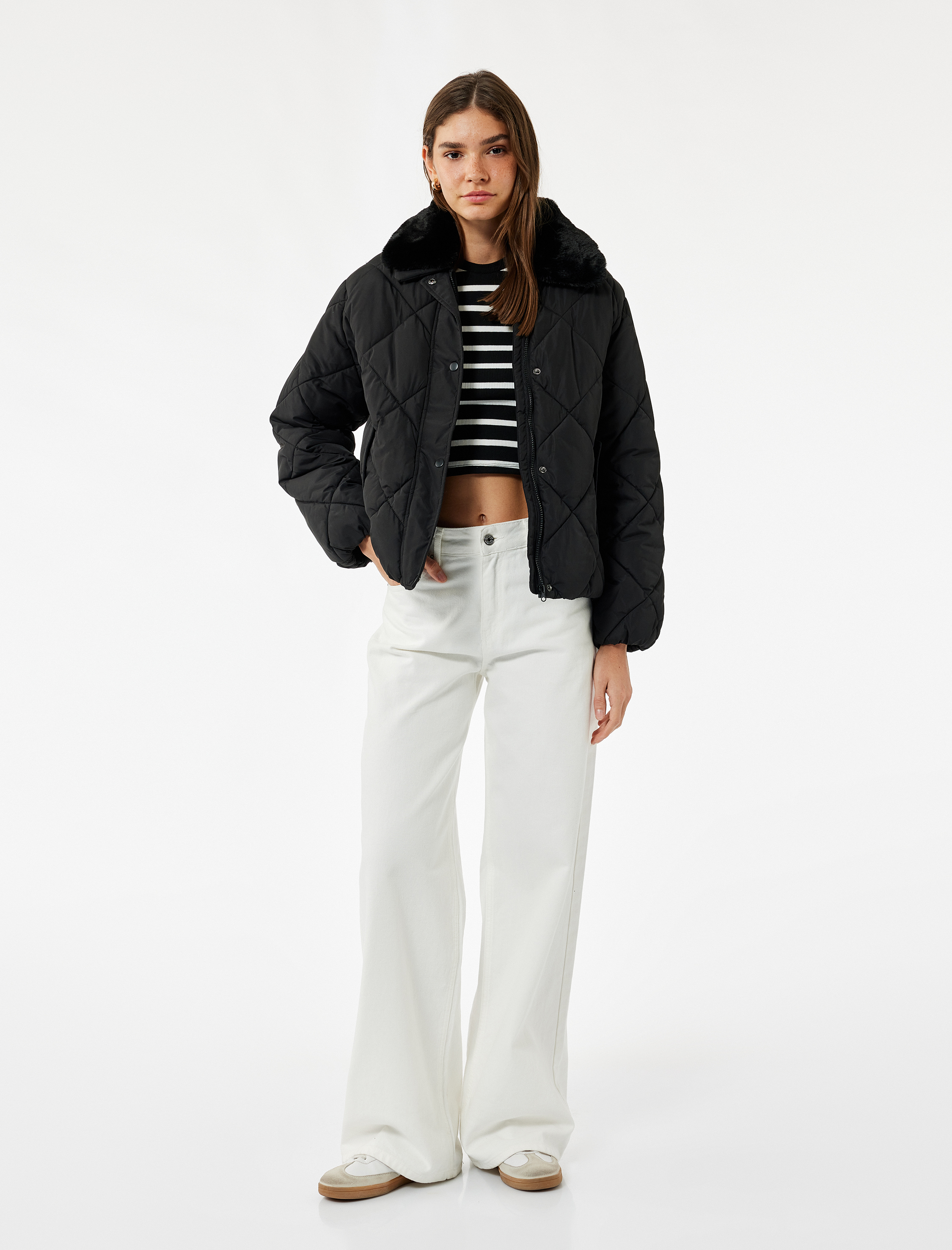   Suni Kürk Yakalı Uzun Kollu Fermuarlı Cepli Kapitone Ceket