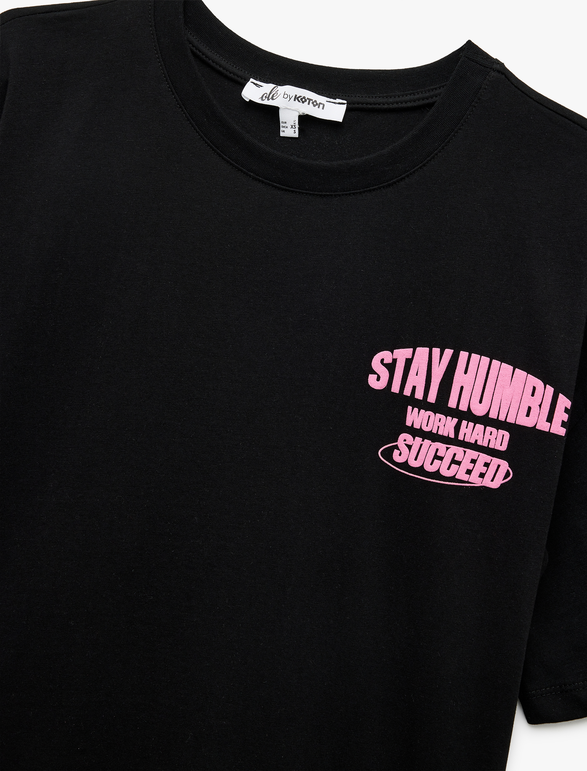   Kısa Kollu Bisiklet Yaka Pamuklu Arkası Baskılı Tişört