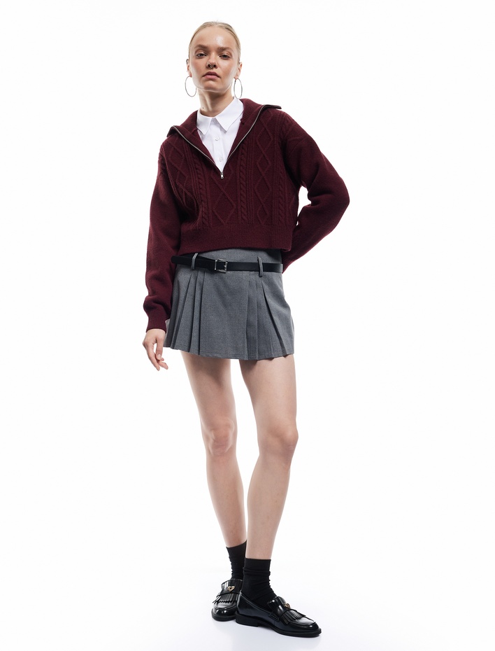  Yarım Fermuarlı Yaka Uzun Kollu Saç Örgü Dokulu Triko Kazak