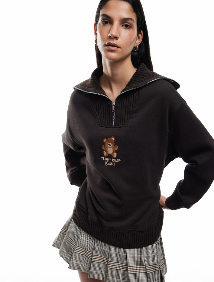  Şardonlu Uzun Kollu Yarım Fermuarlı Ayıcık Nakışlı Oversize Sweatshirt