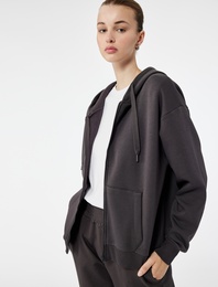 Şardonlu Uzun Kollu Kapüşonlu Kanguru Cepli Oversize Fermuarlı Sweatshirt