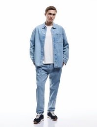 Pamuklu Cep Detaylı Beli Bağcıklı Jean Pantolon