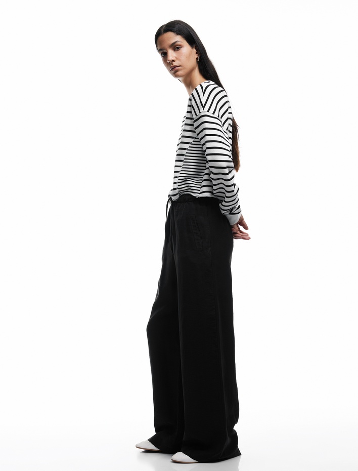  Beli Bağcıklı Bol Kalıp Cepli Geniş Paça Pantolon