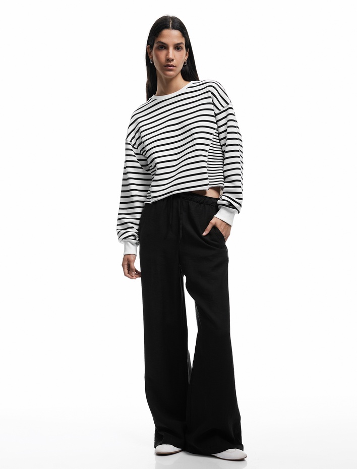  Beli Bağcıklı Bol Kalıp Cepli Geniş Paça Pantolon