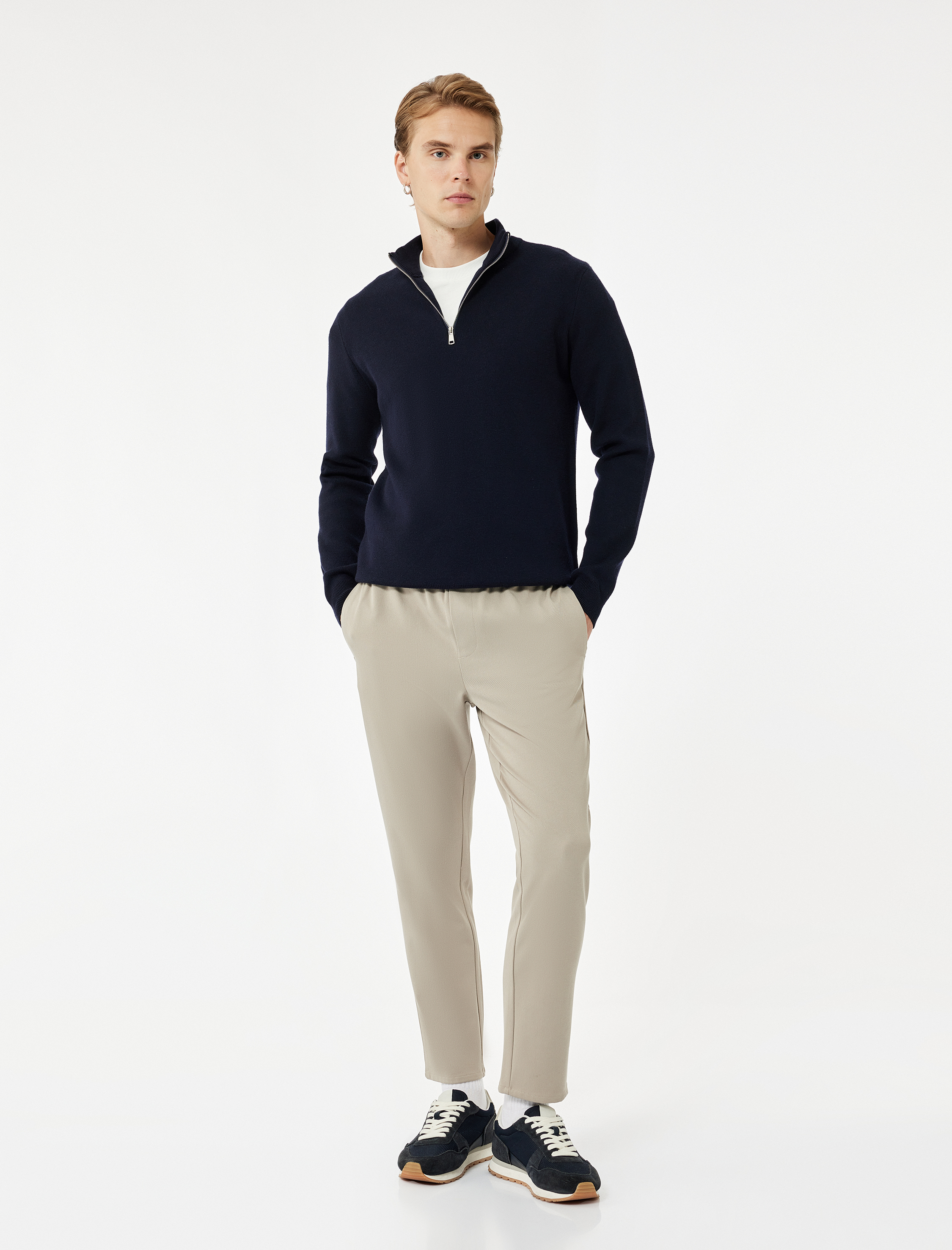   Uzun Kollu Viskon Karışımlı Yarım Fermuarlı Triko Kazak