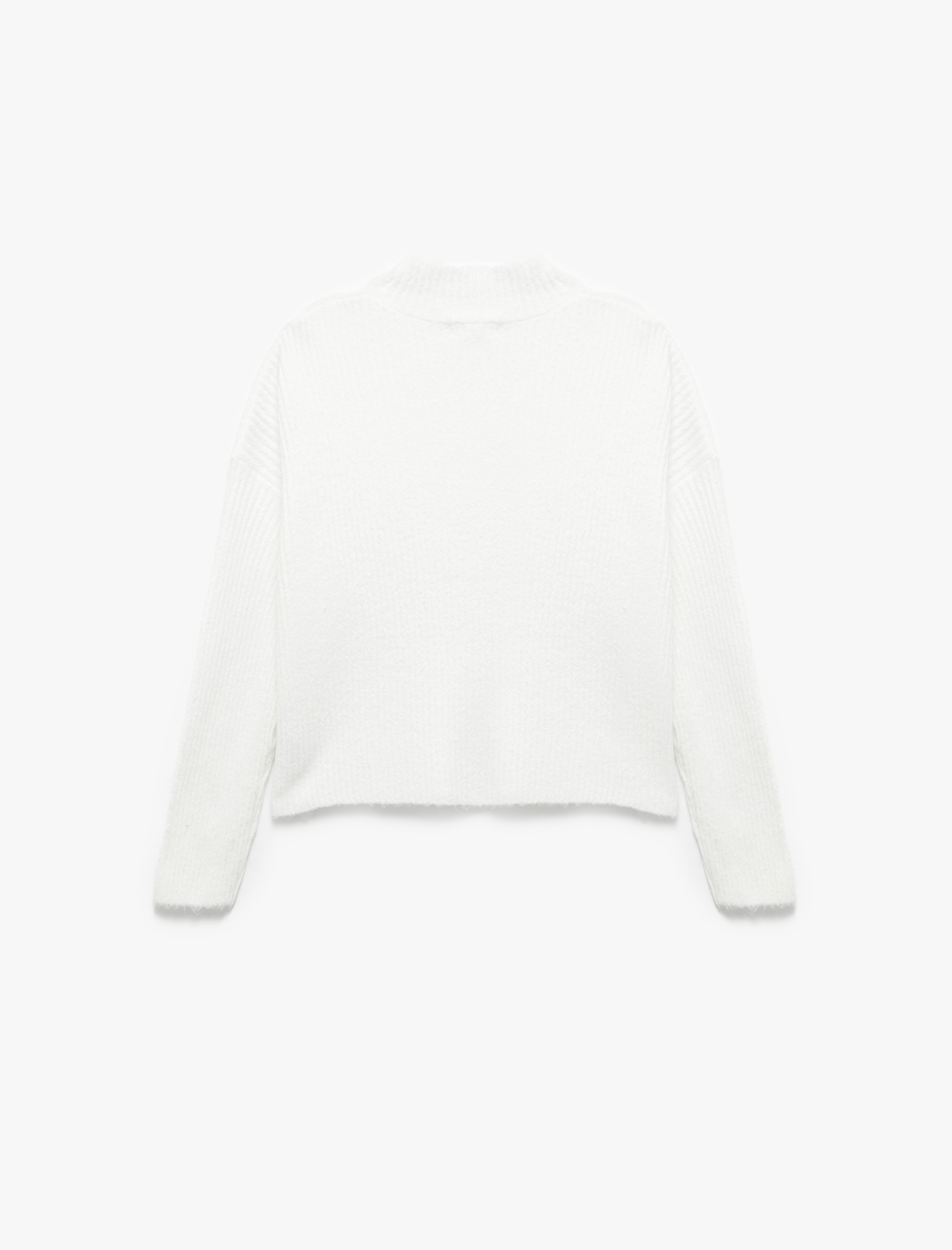   Rahat Kalıp Dik Yaka Dokulu Triko Kazak