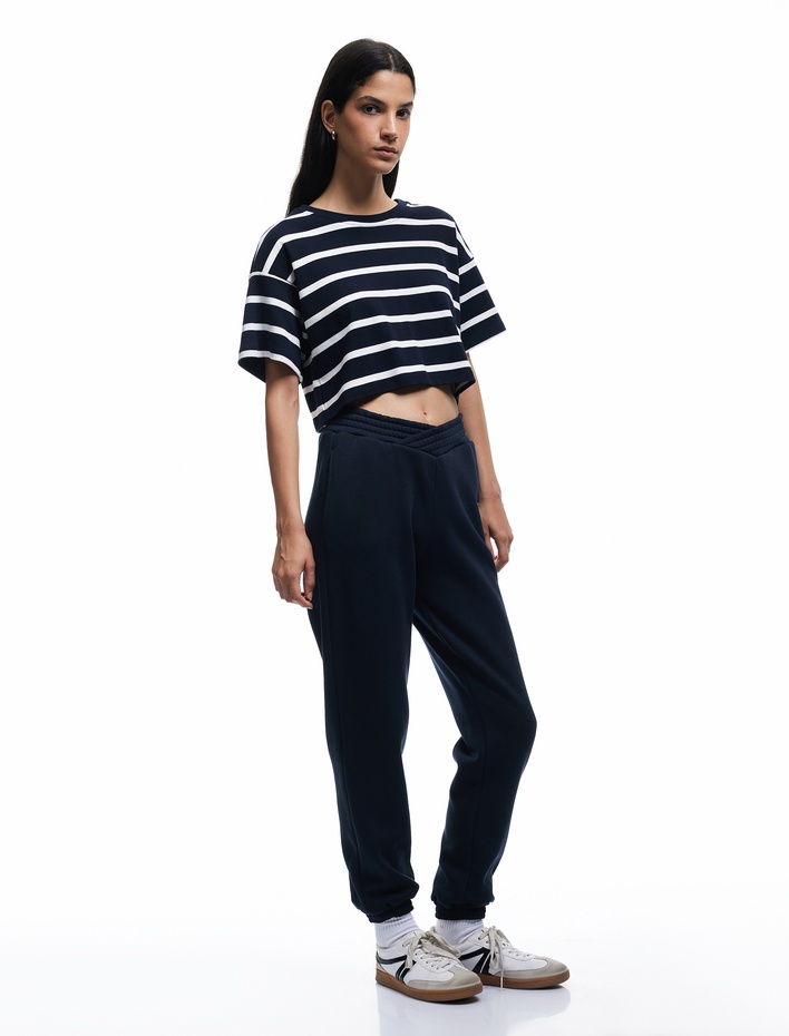  Fermuarlı Cepli Beli Lastikli Şardonlu Jogger Eşofman Altı