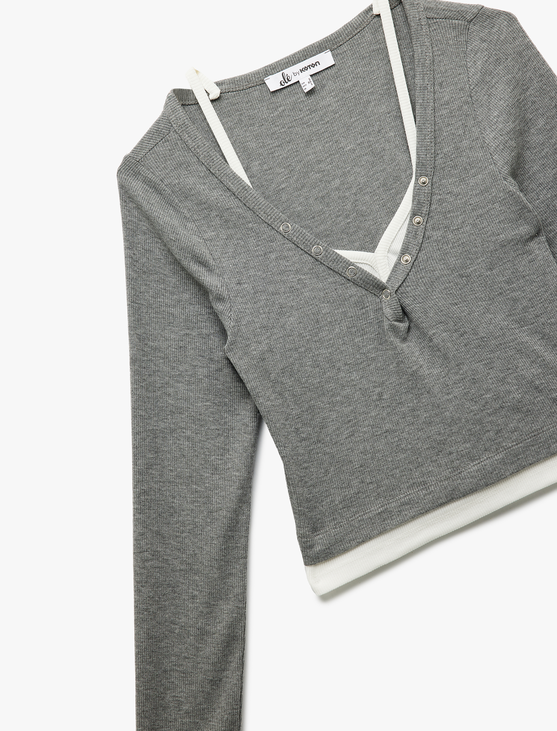   V Yaka Uzun Kollu Düğmeli Atlet Detaylı Kaşkorse Crop Tişört