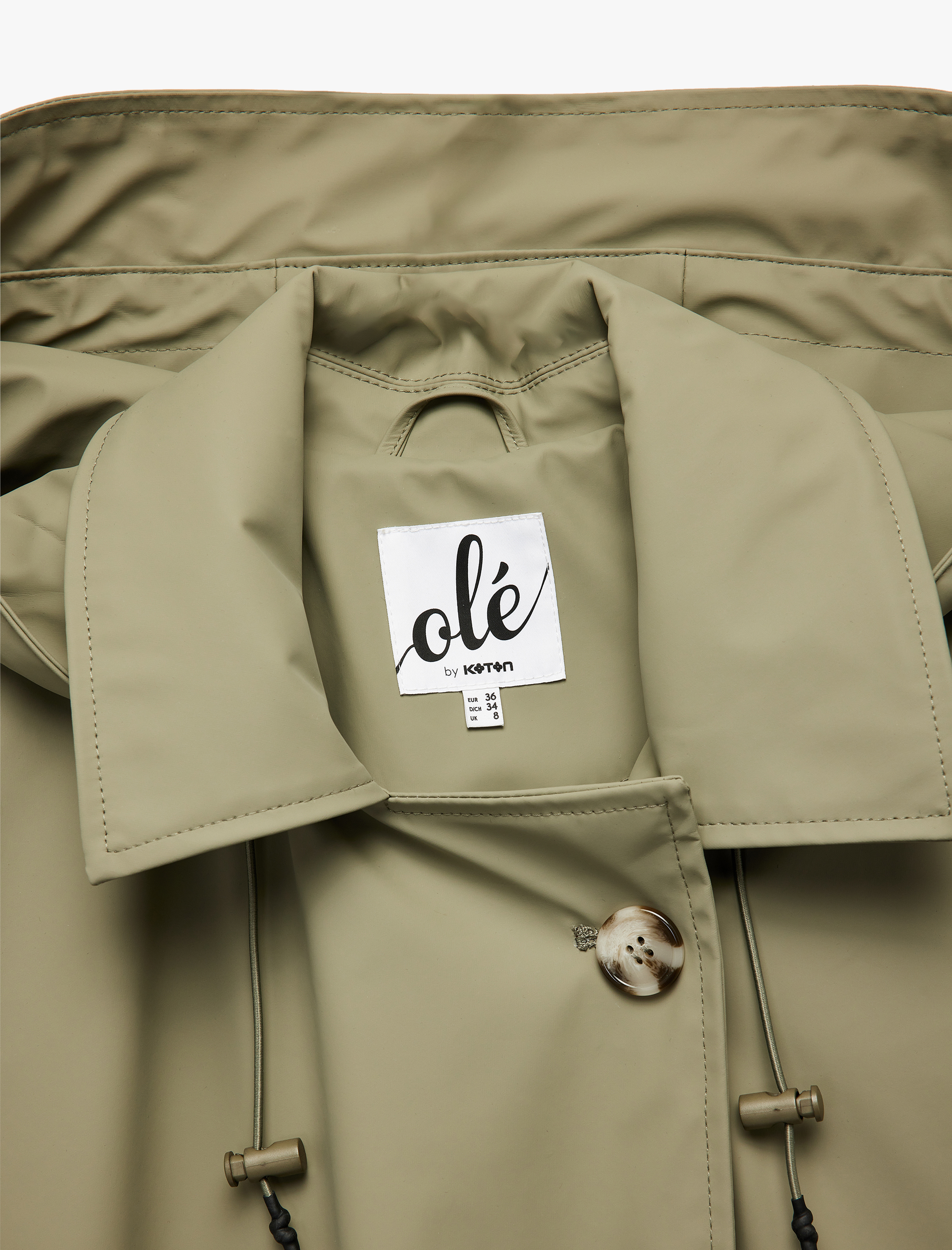   Düğmeli Kemer Detaylı Kruvaze Yaka Çıkarılabilir Kapüşonlu Uzun Trençkot