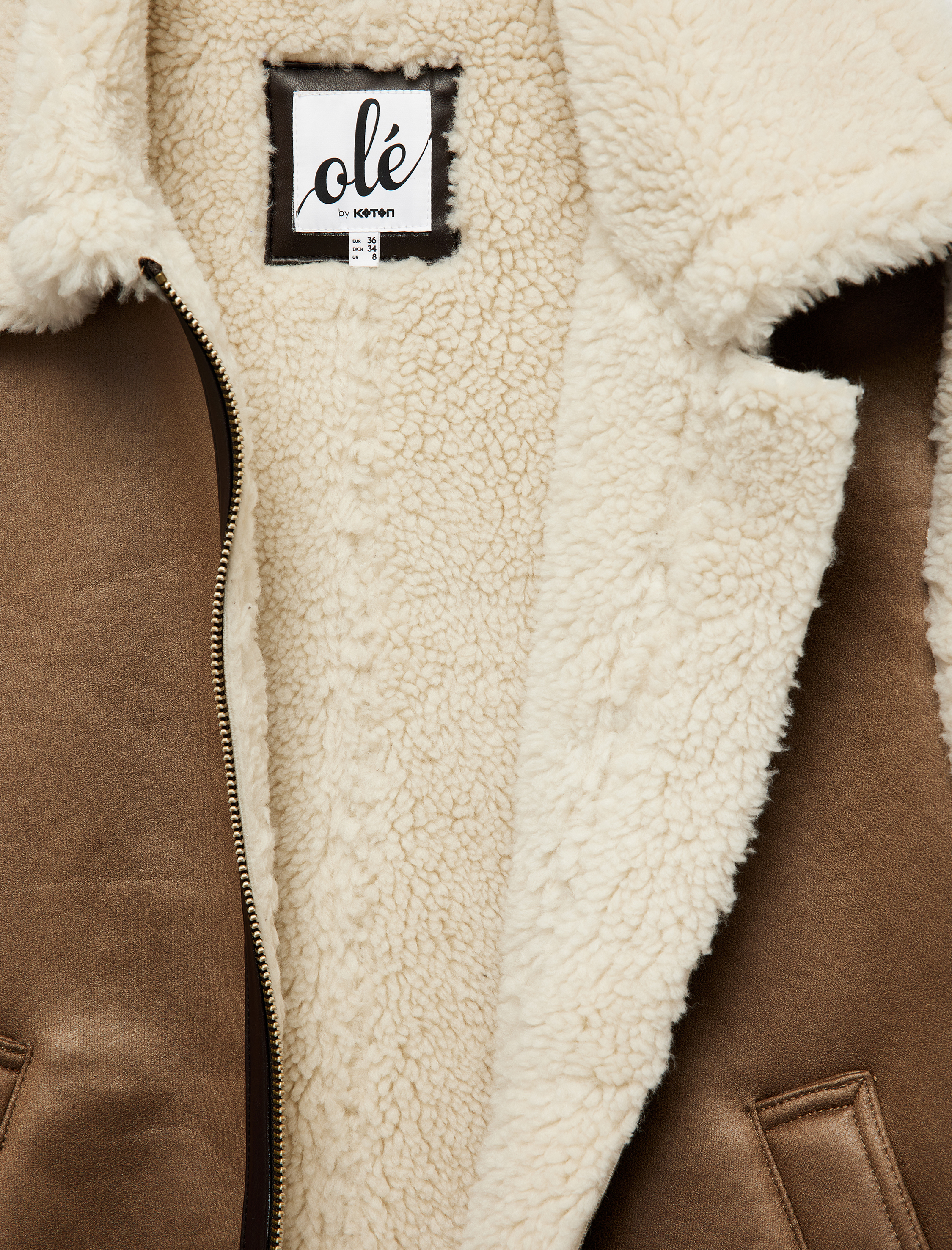   Peluş Şerpalı Yaka Süet Görünümlü Kolsuz Cepli Fermuarlı Oversize Yelek