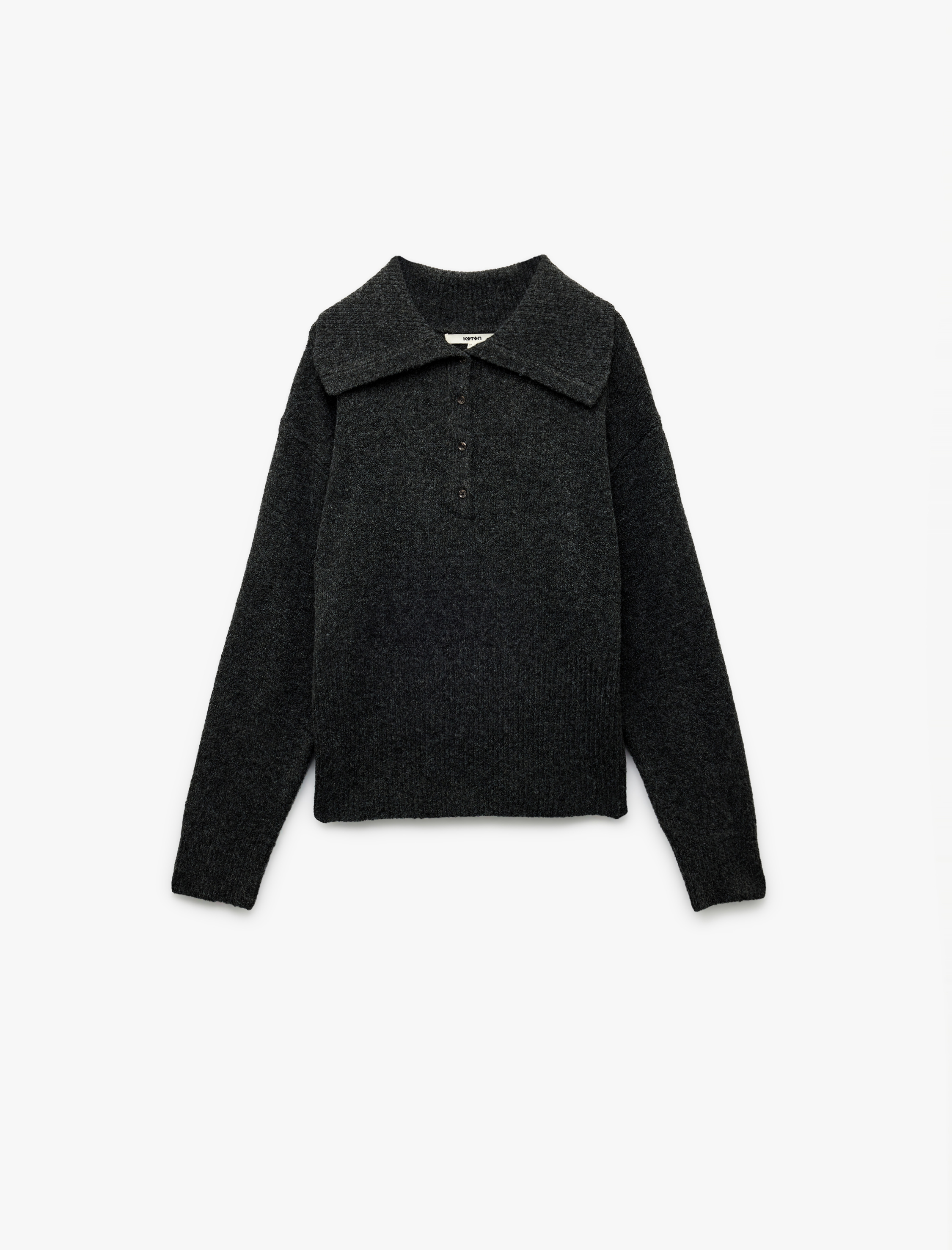   Regular Fit Uzun Kollu Yarım Düğme Detaylı Geniş Polo Yaka Triko Kazak