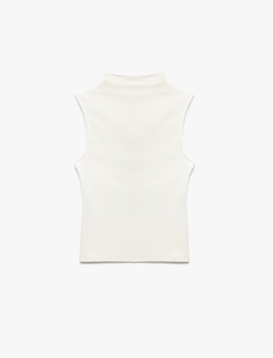   Basic Slim Fit Dik Yaka Modal Kolsuz Bluz