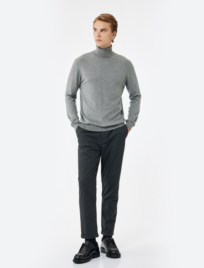  Viskon Karışımlı Uzun Kollu Basic Boğazlı Triko Kazak