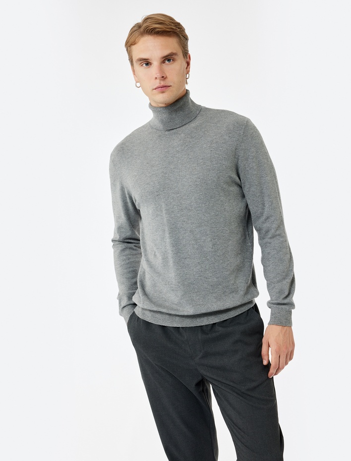  Viskon Karışımlı Uzun Kollu Basic Boğazlı Triko Kazak