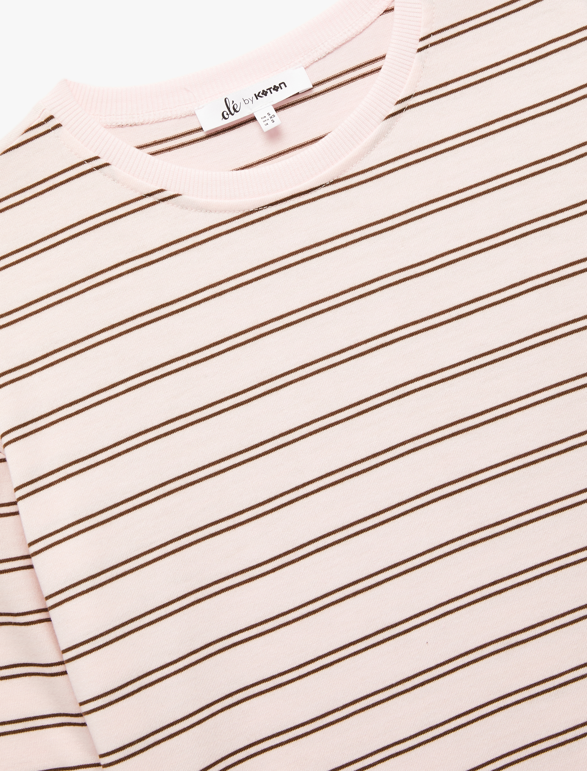   Uzun Kollu Bisiklet Yaka Çizgili Tişört