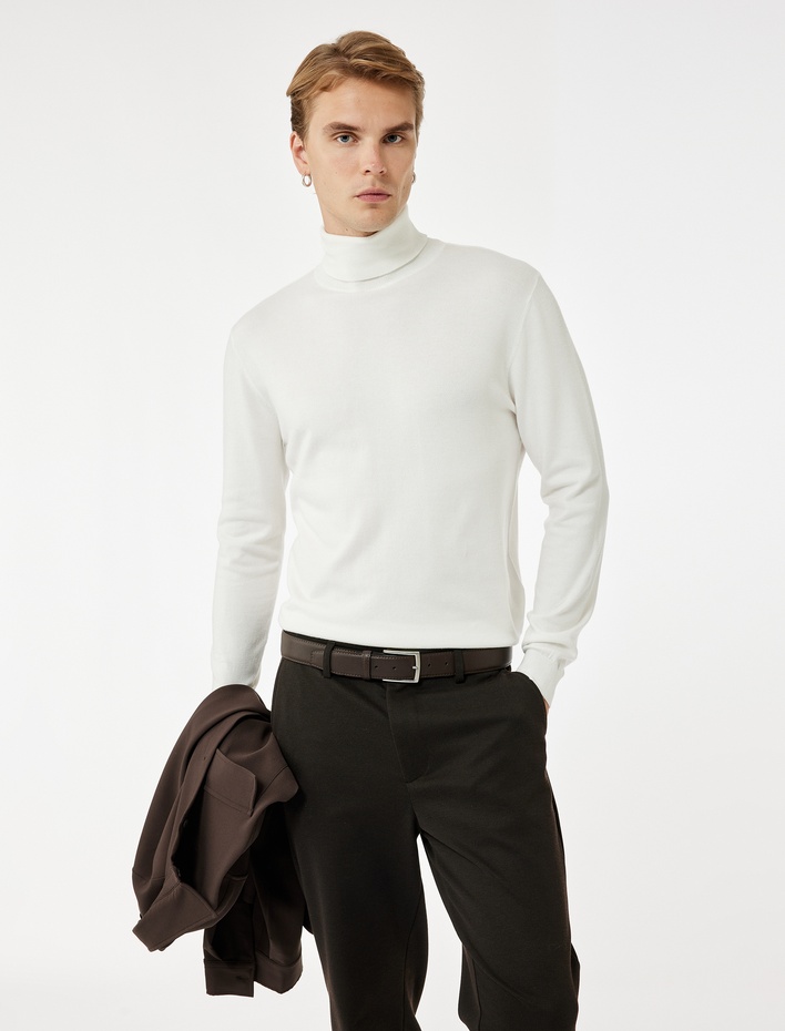  Viskon Karışımlı Uzun Kollu Basic Boğazlı Triko Kazak