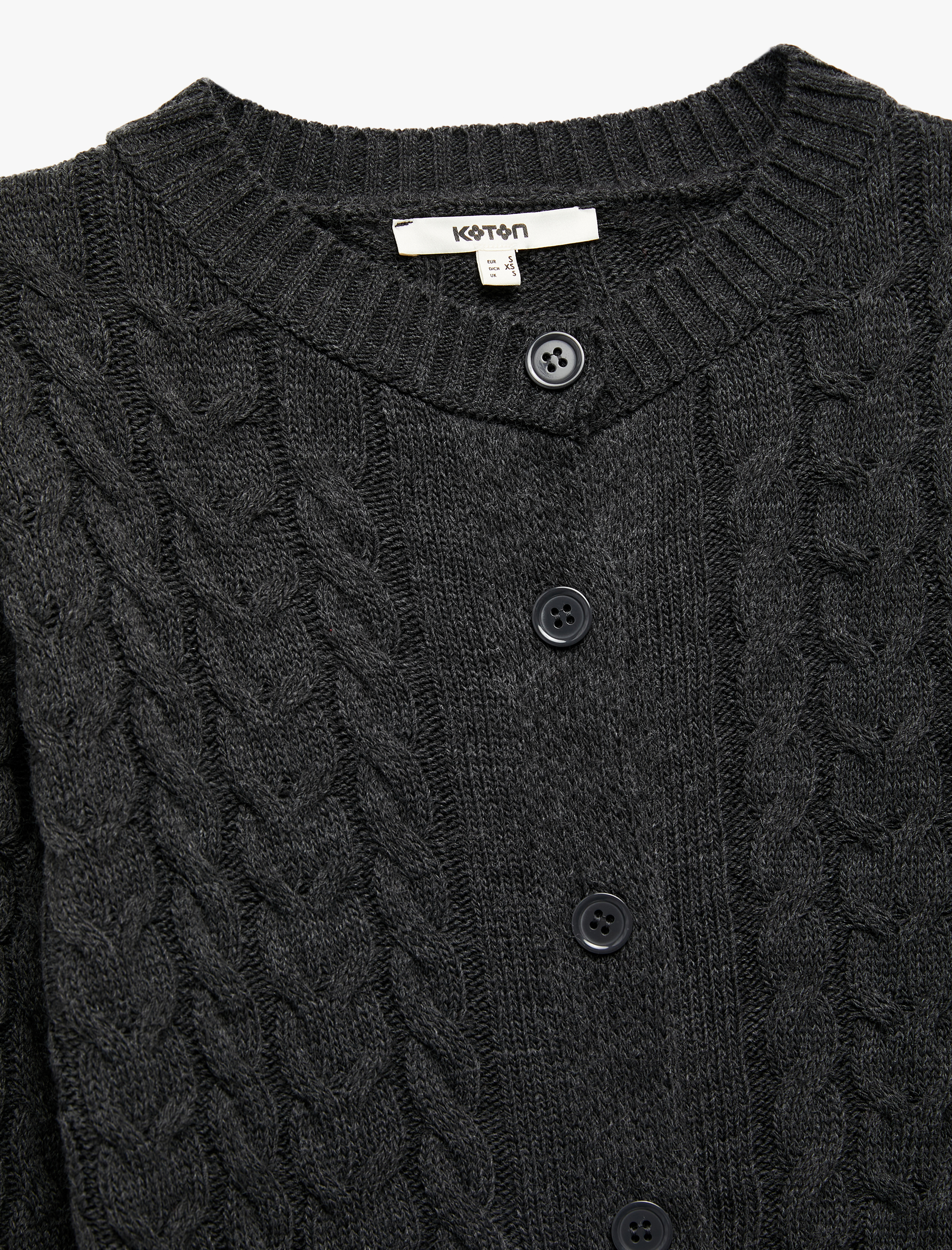   Uzun Kollu Bisiklet Yaka Düğmeli Saç Örgü Hırka